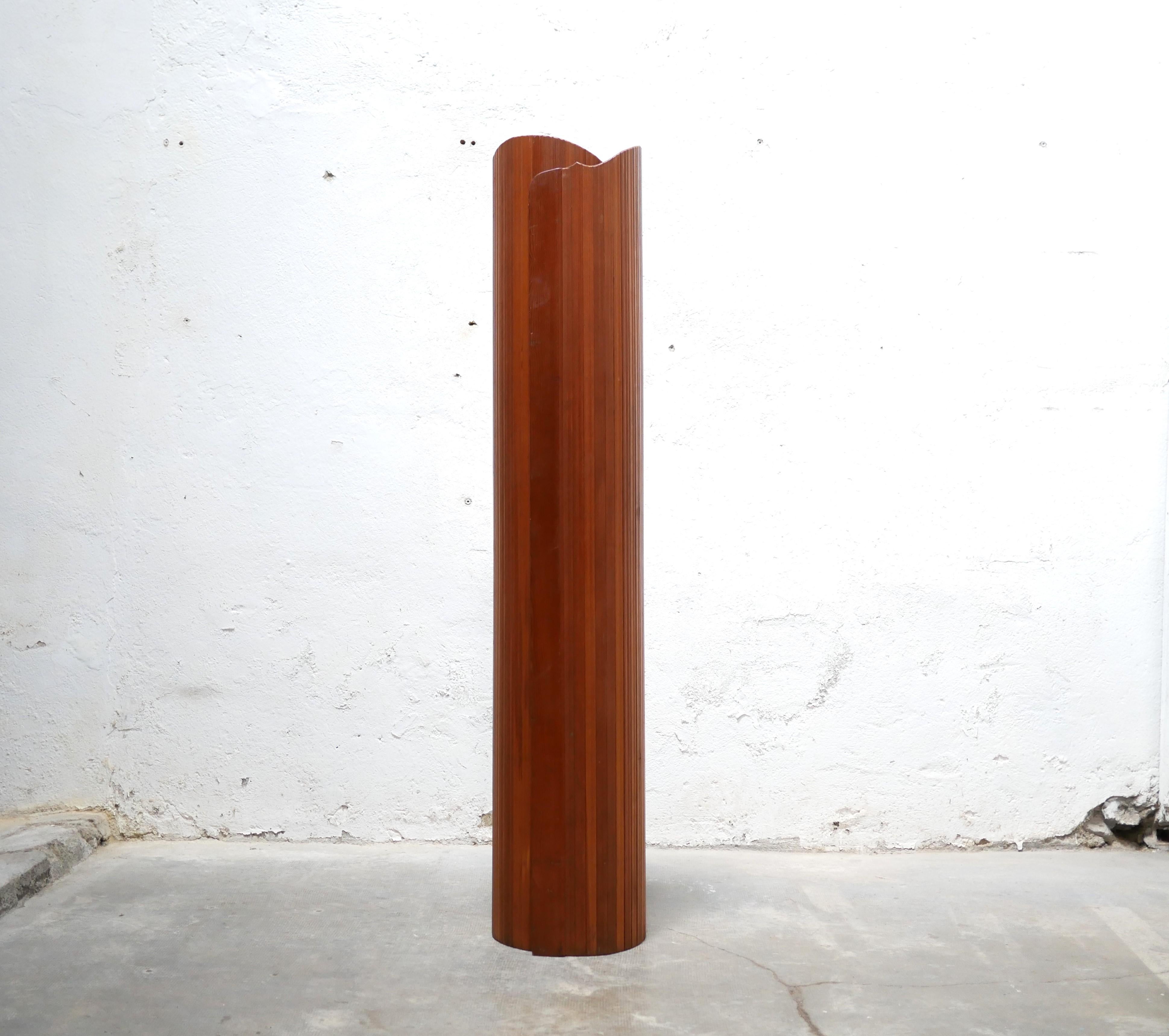 French Vintage wooden screen produced by SNSA For Sale