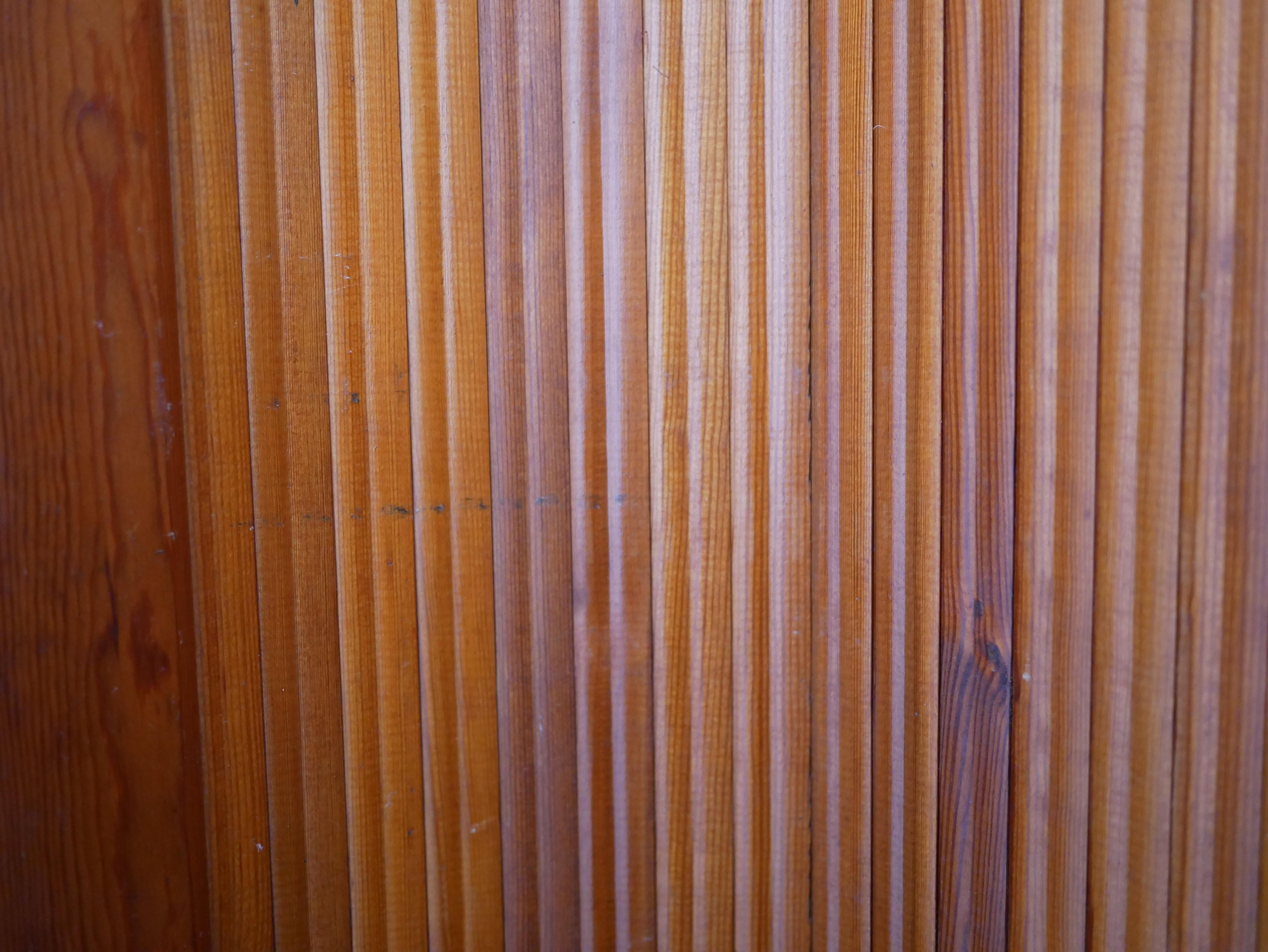 20th Century Vintage wooden screen produced by SNSA For Sale