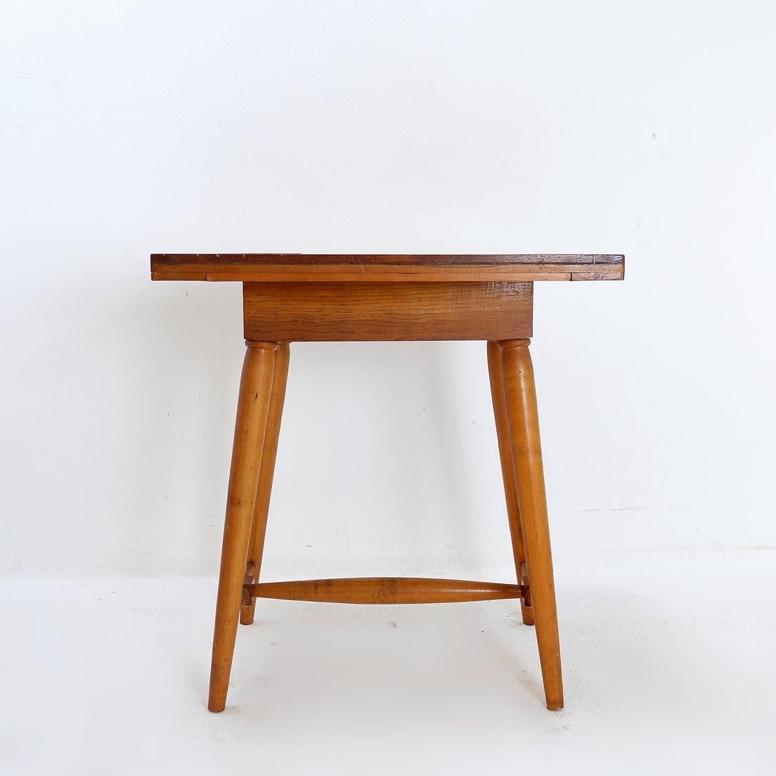 Vintage Wooden side table with terracotta tile top - 1960s For Sale 7