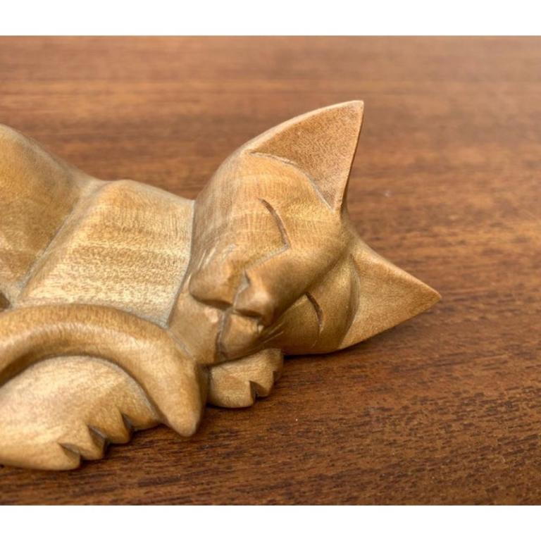 Figurine de lune en bois endormie, 1970 Excellent état - En vente à Hamburg, DE