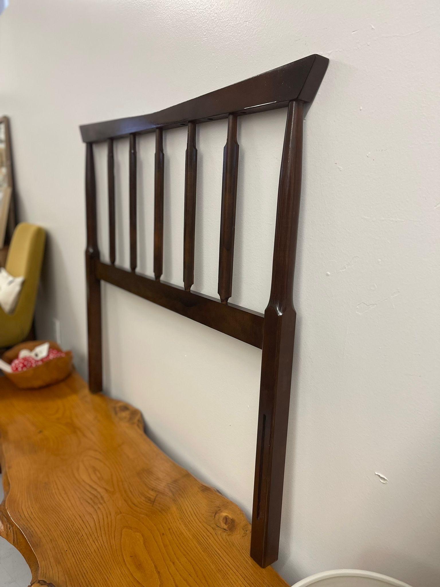 Vintage Wooden Spindle Twin Headboard With Metal Frame. In Good Condition For Sale In Seattle, WA