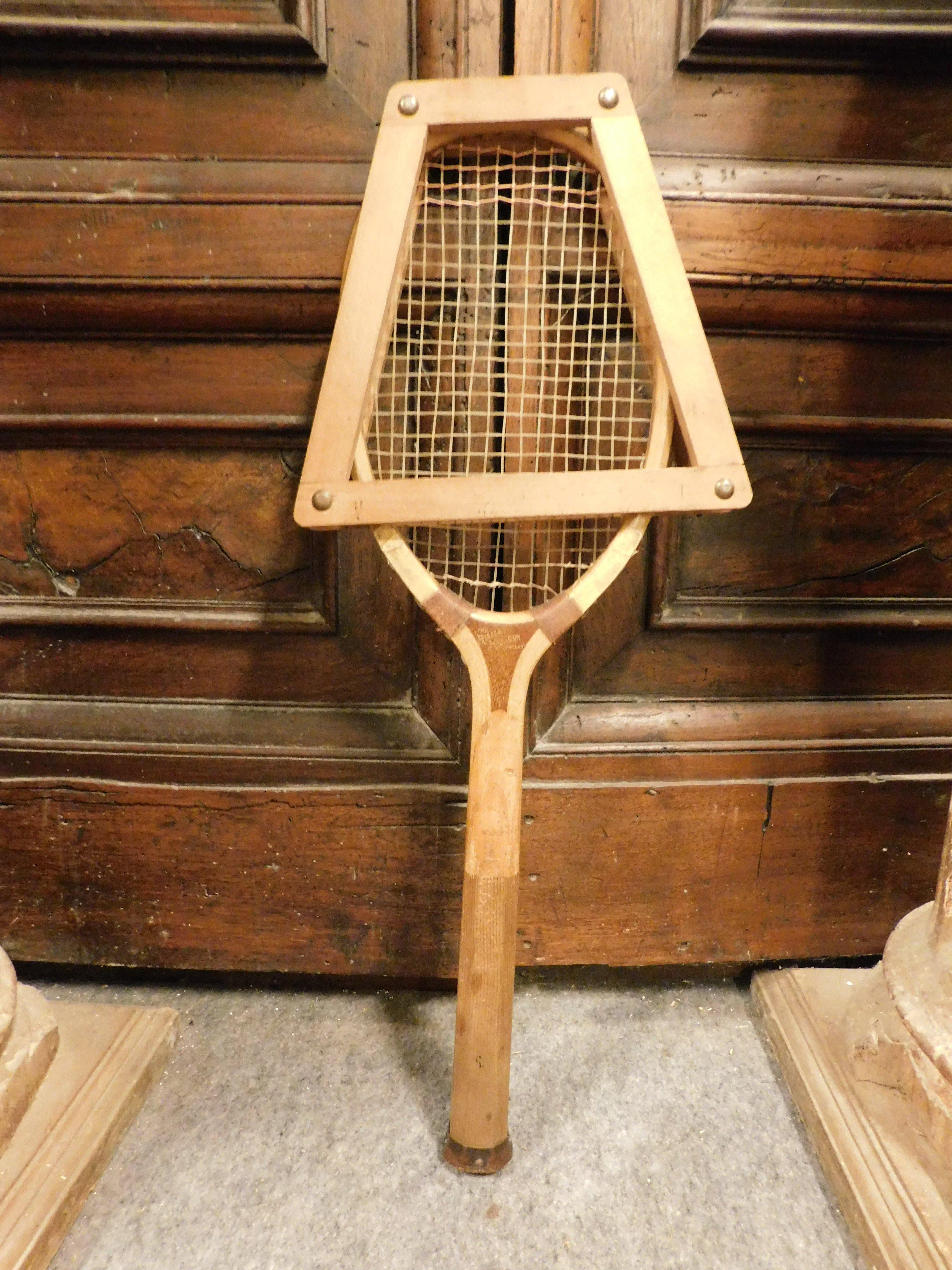 Vintage-Tennisschläger aus Holz „The riseley mexagon“, 1925 im Zustand „Gut“ in Cuneo, Italy (CN)