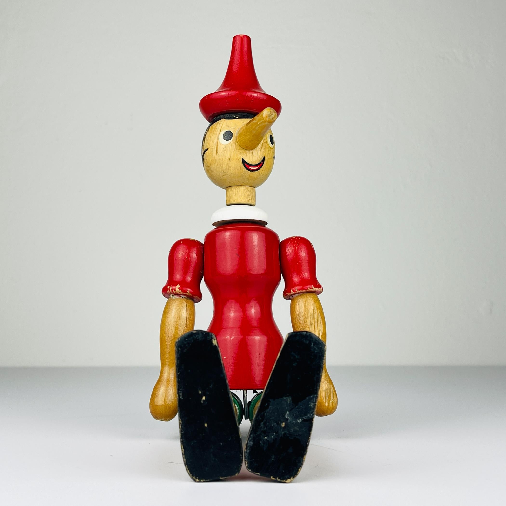 Vintage-Holzspielzeug Pinocchio, Italien, 1960er Jahre im Angebot 6