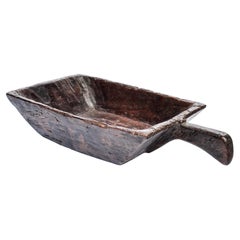 Vintage Wooden Tray with Handle, from the Toraja of Sulawesi, Mid-20th Century