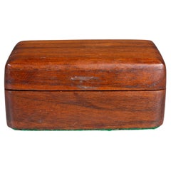Caja de baratijas vintage de madera