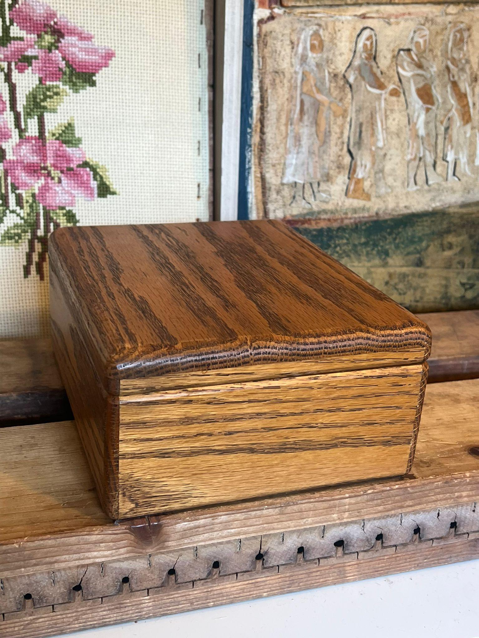 Vintage Wooden Decorative Trinket Box - Small Jewelry Storage Chest Treasure Box