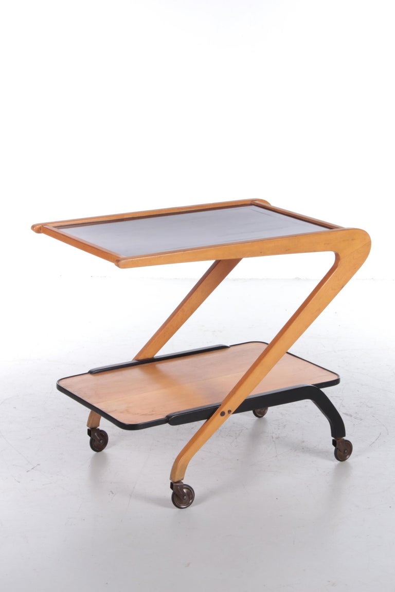 Boven hoofd en schouder Muf vermomming Vintage Wooden Trolley and Side Table or Tea Cart from the 1960s For Sale  at 1stDibs | wooden trolley table