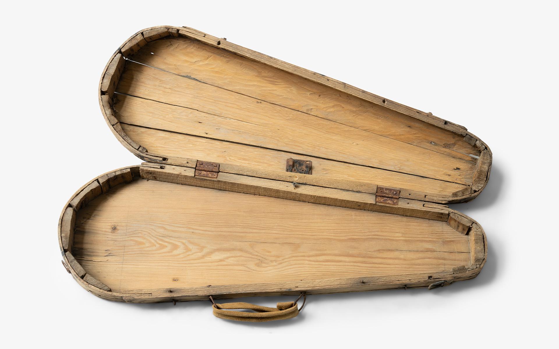 old wooden violin case