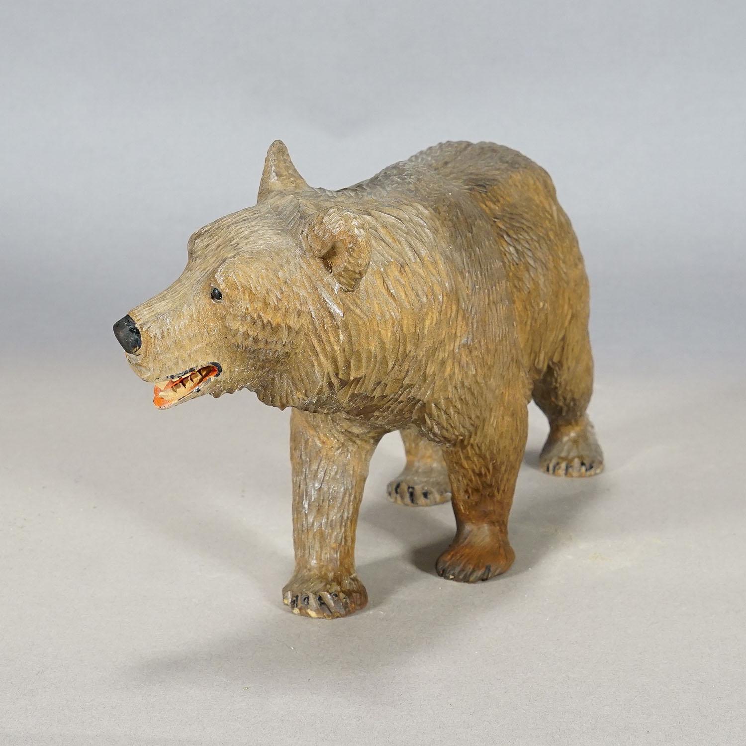 Hand-Carved Vintage Wooden Walking Bear Handcarved in Brienz ca. 1930s For Sale