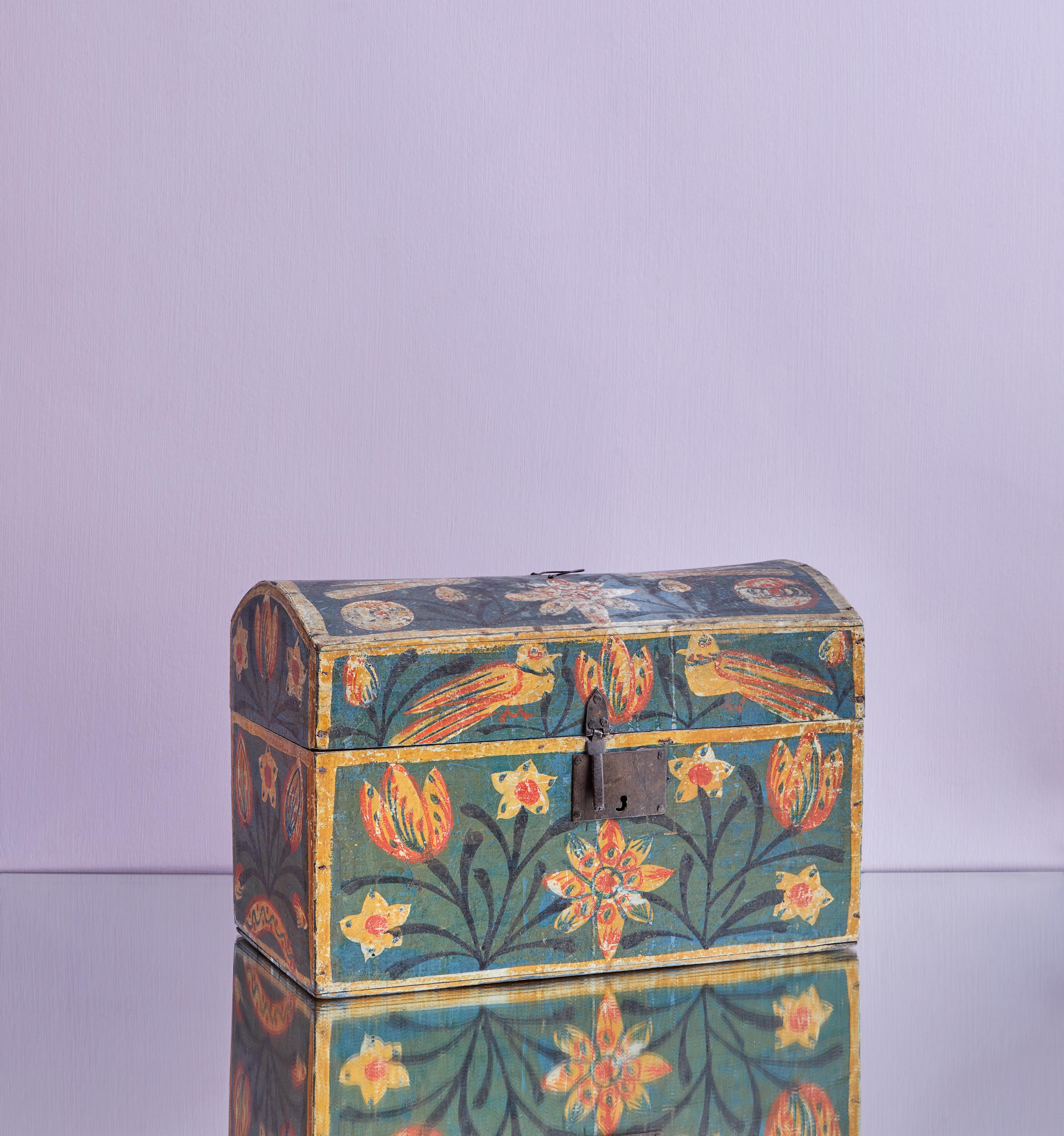 France, late 19th century

Vintage wedding chest in wood painted with flowers and birds.

Throughout history a wedding chest, also called a hope chest, is a piece of furniture belonging to a young unmarried woman in anticipation of married life.