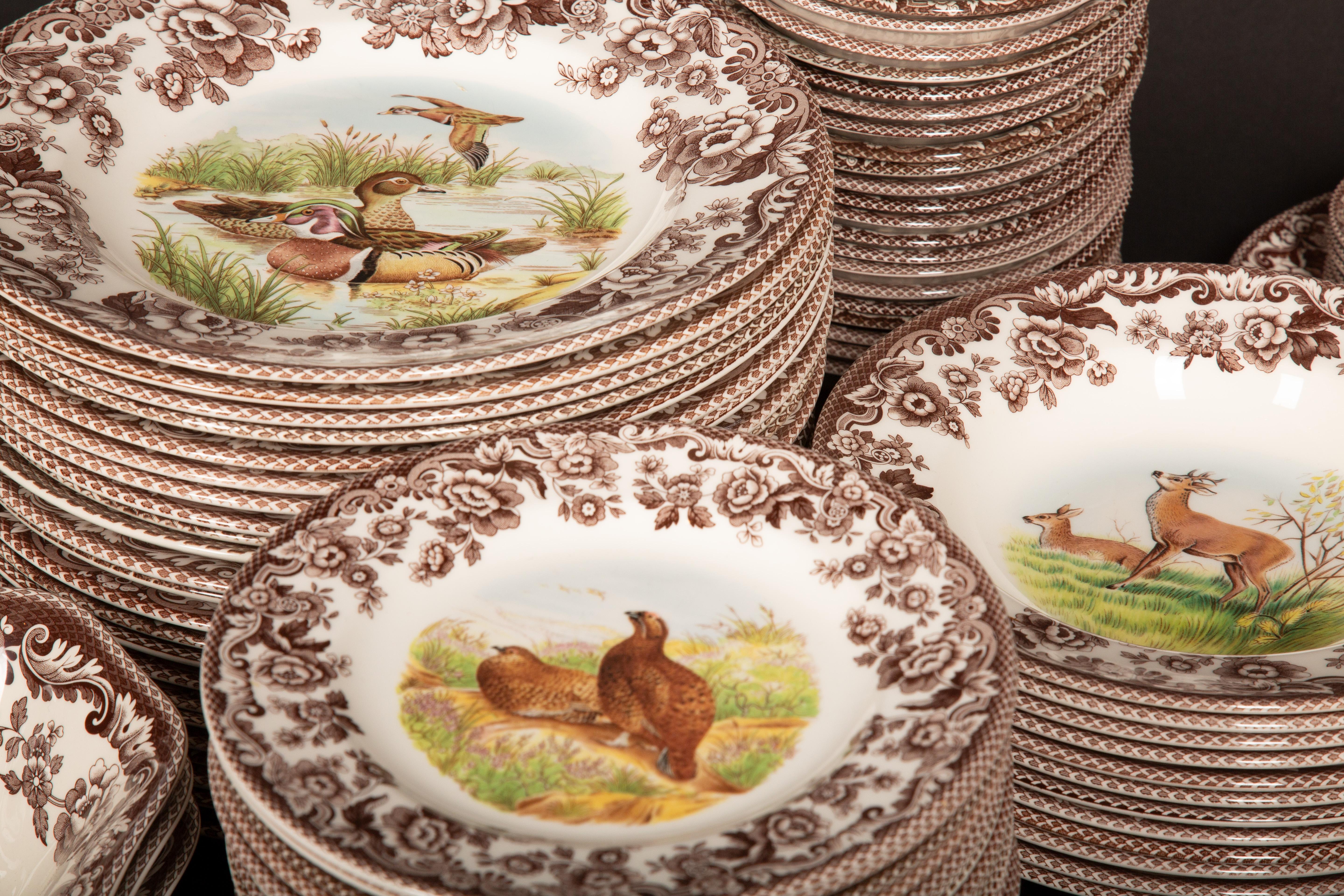 Ceramic Vintage Woodlands Spode: A Tribute to American Wildlife For Sale