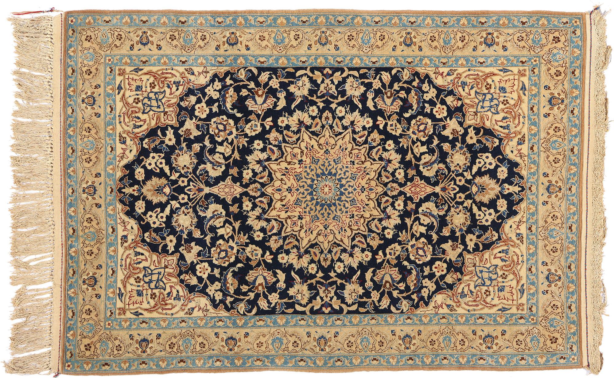 Tappeto Nain persiano vintage in lana e seta, 02'10 x 04'02 in vendita 2