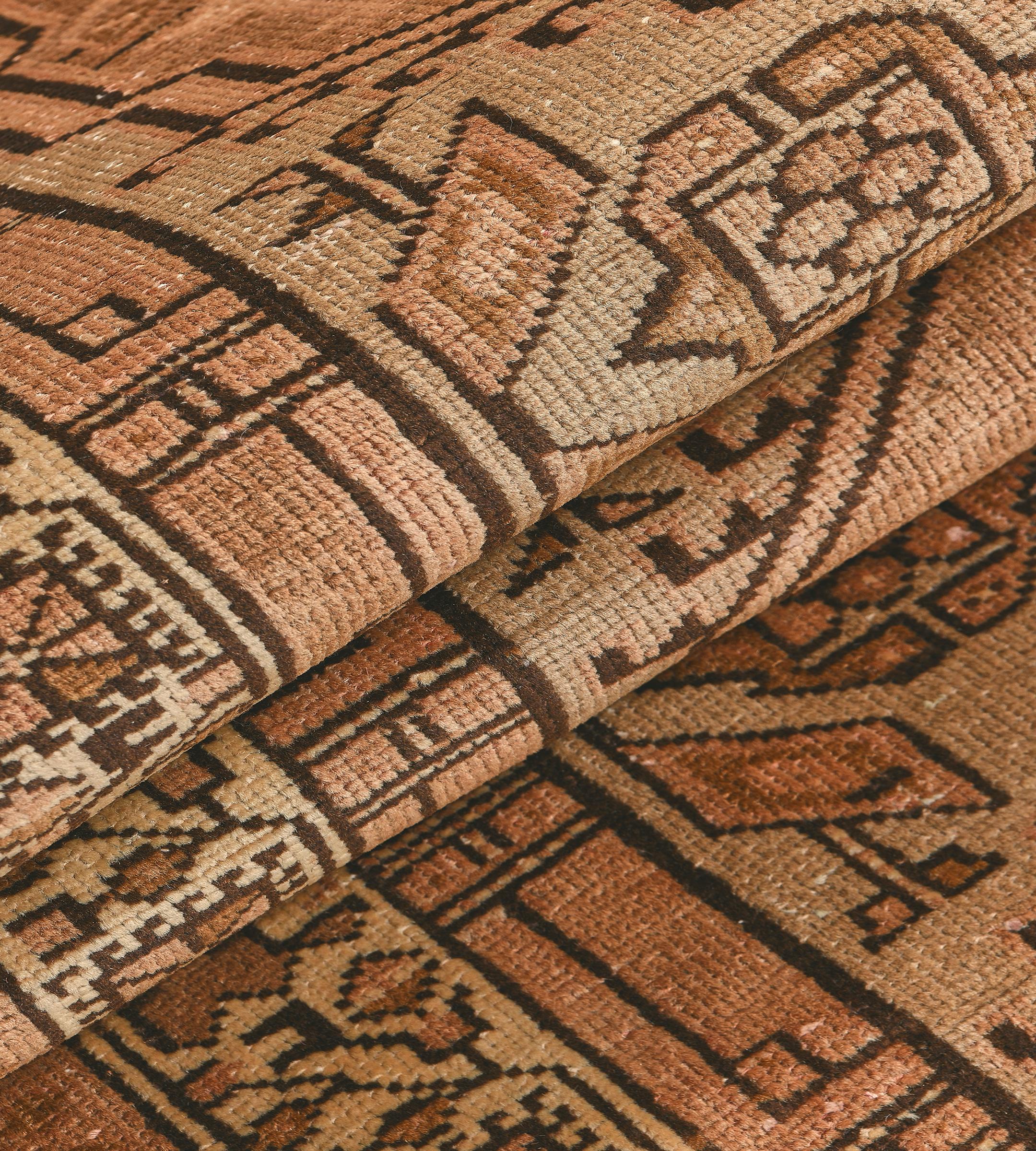 Vintage Wool Handwoven Persian Heriz Runner For Sale 2