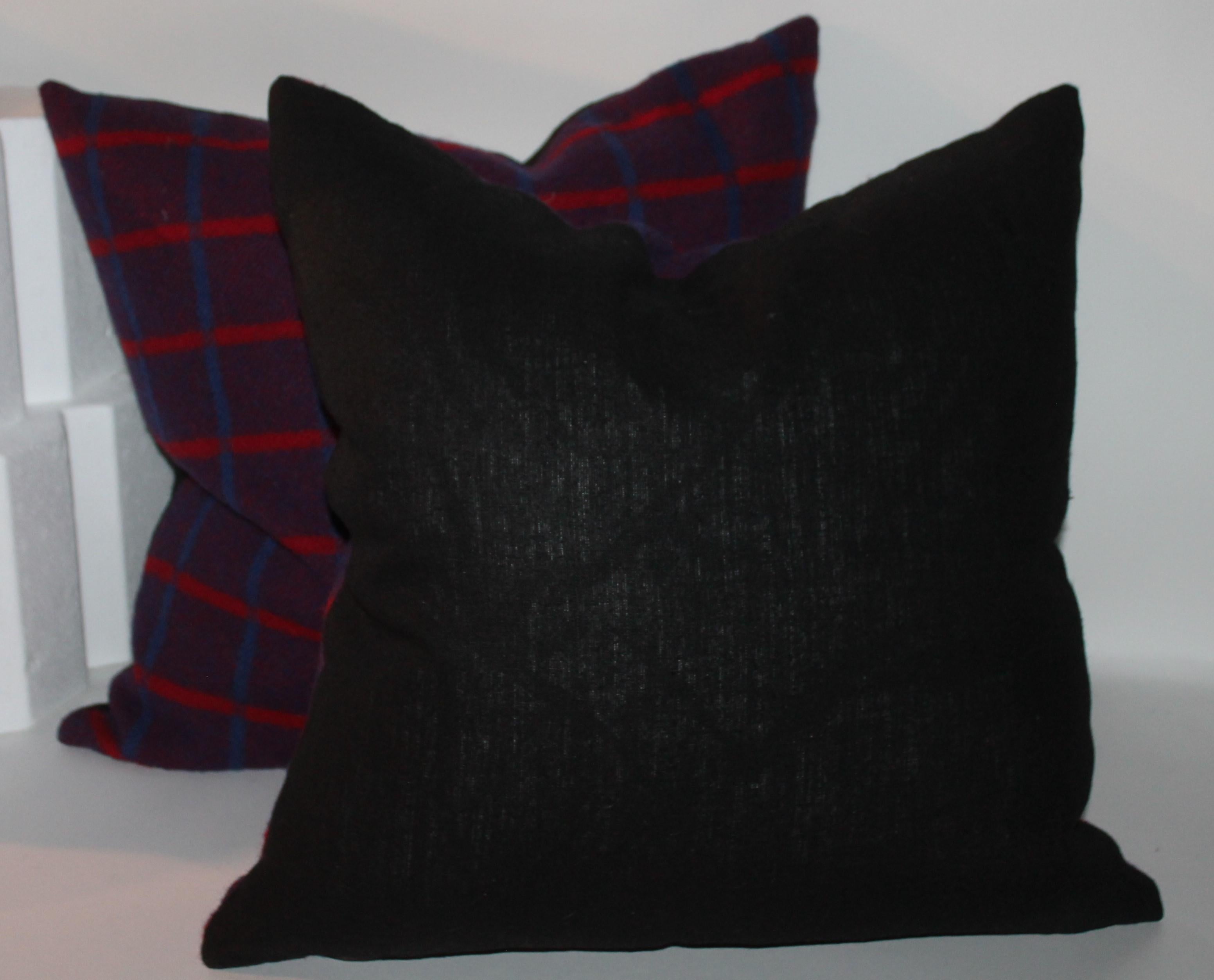 Vintage Wool Plaid Blanket Pillows, Pair In Excellent Condition For Sale In Los Angeles, CA