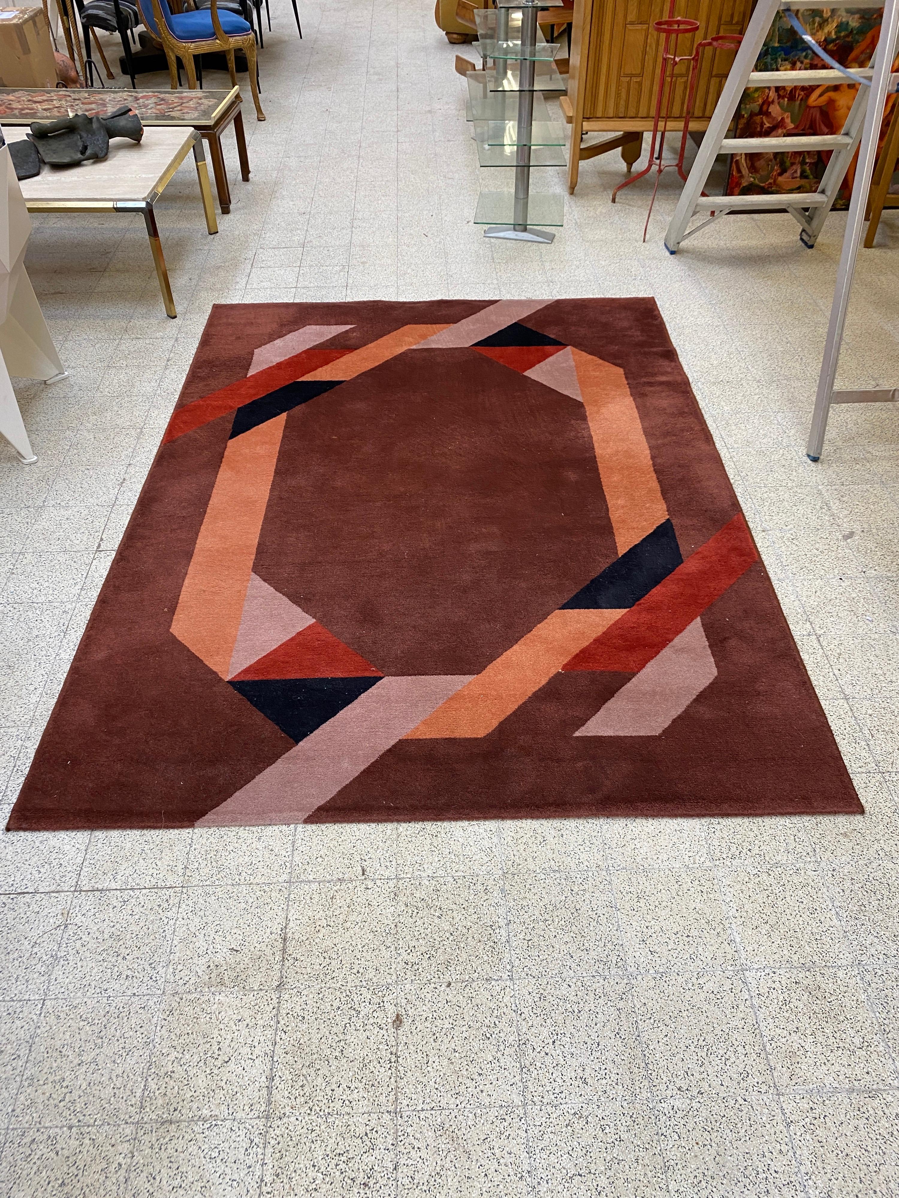 Tapis vintage en laine, circa 1970-1980.