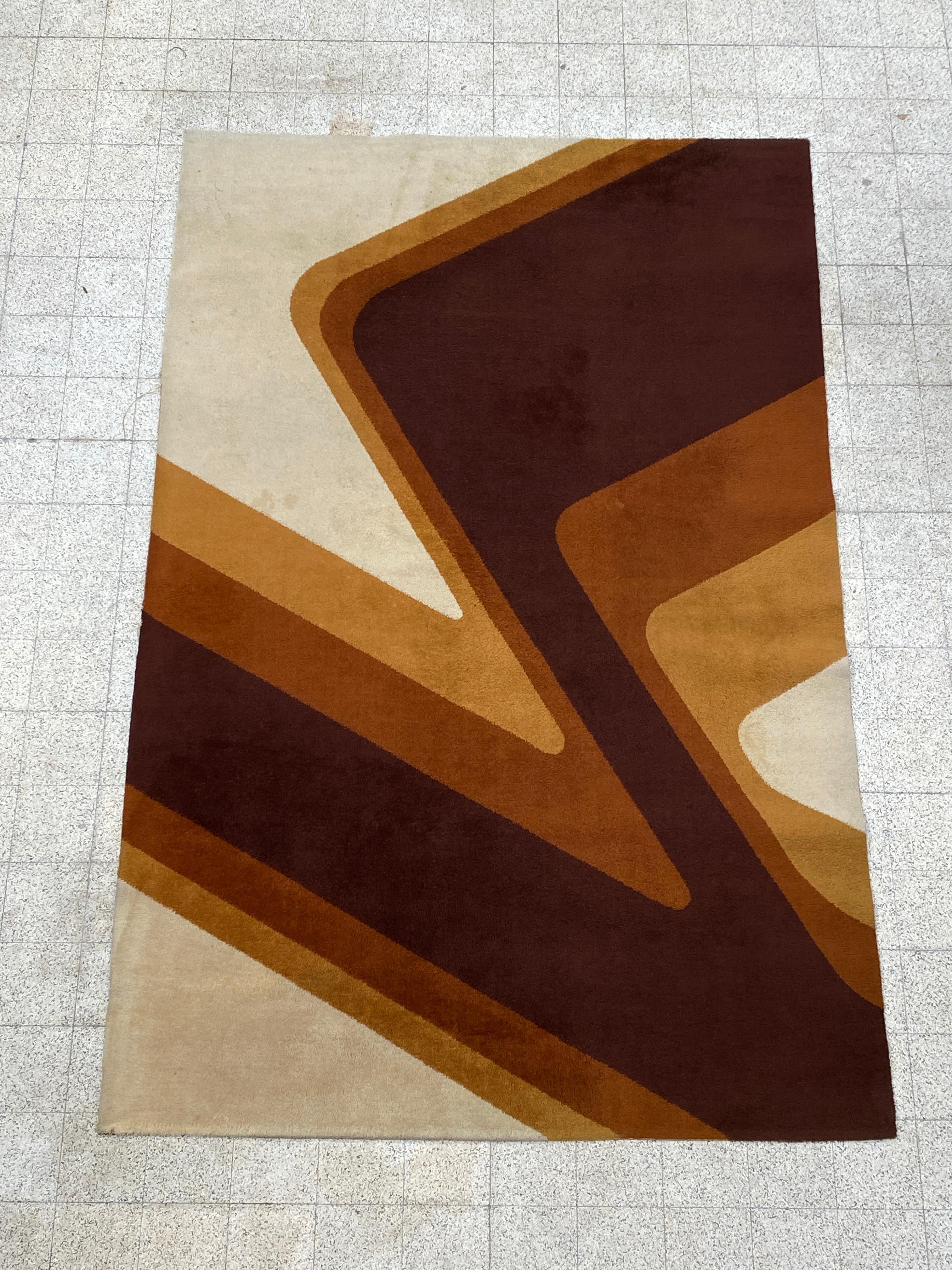 Late 20th Century Vintage Wool Rug, circa 1970-1980 For Sale