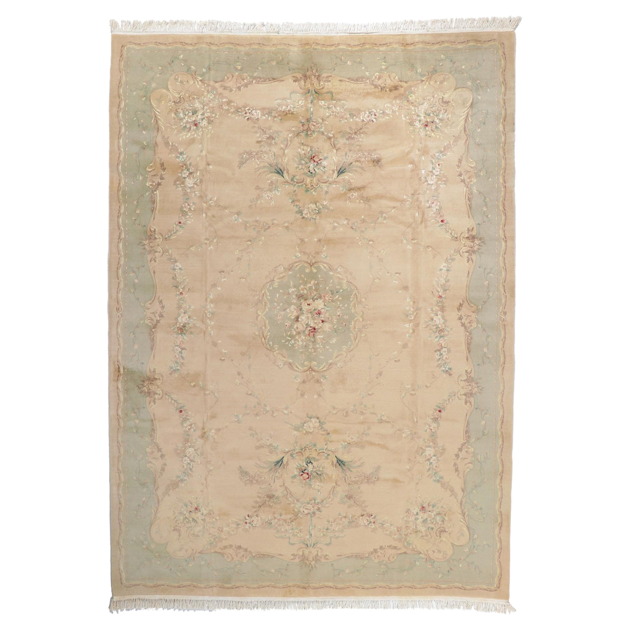 Tapis Tabriz chinois vintage en laine et soie avec style cottage européen en vente