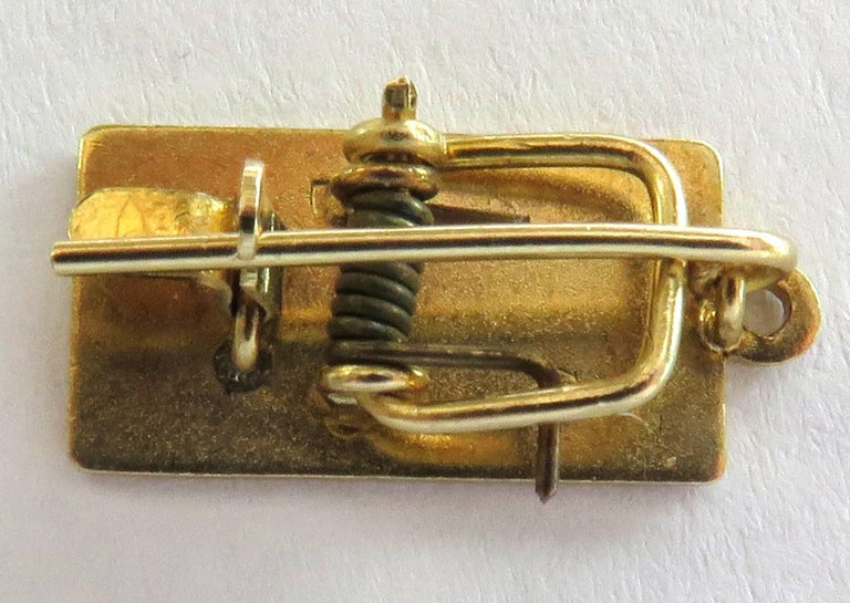 Vintage Working Movable Gold Mousetrap Charm Pendant For