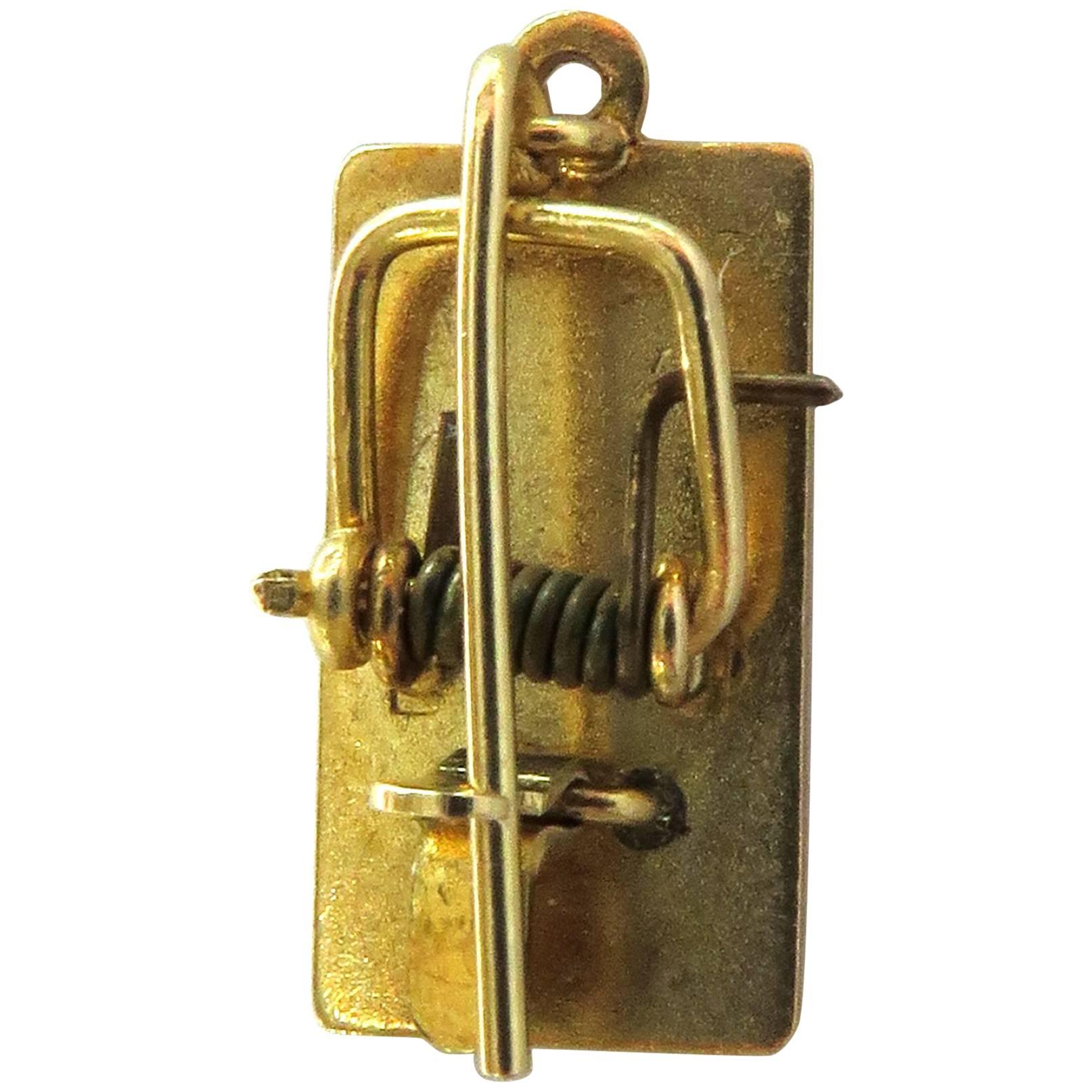 Vintage Working Movable Gold Mousetrap Charm Pendant For Sale
