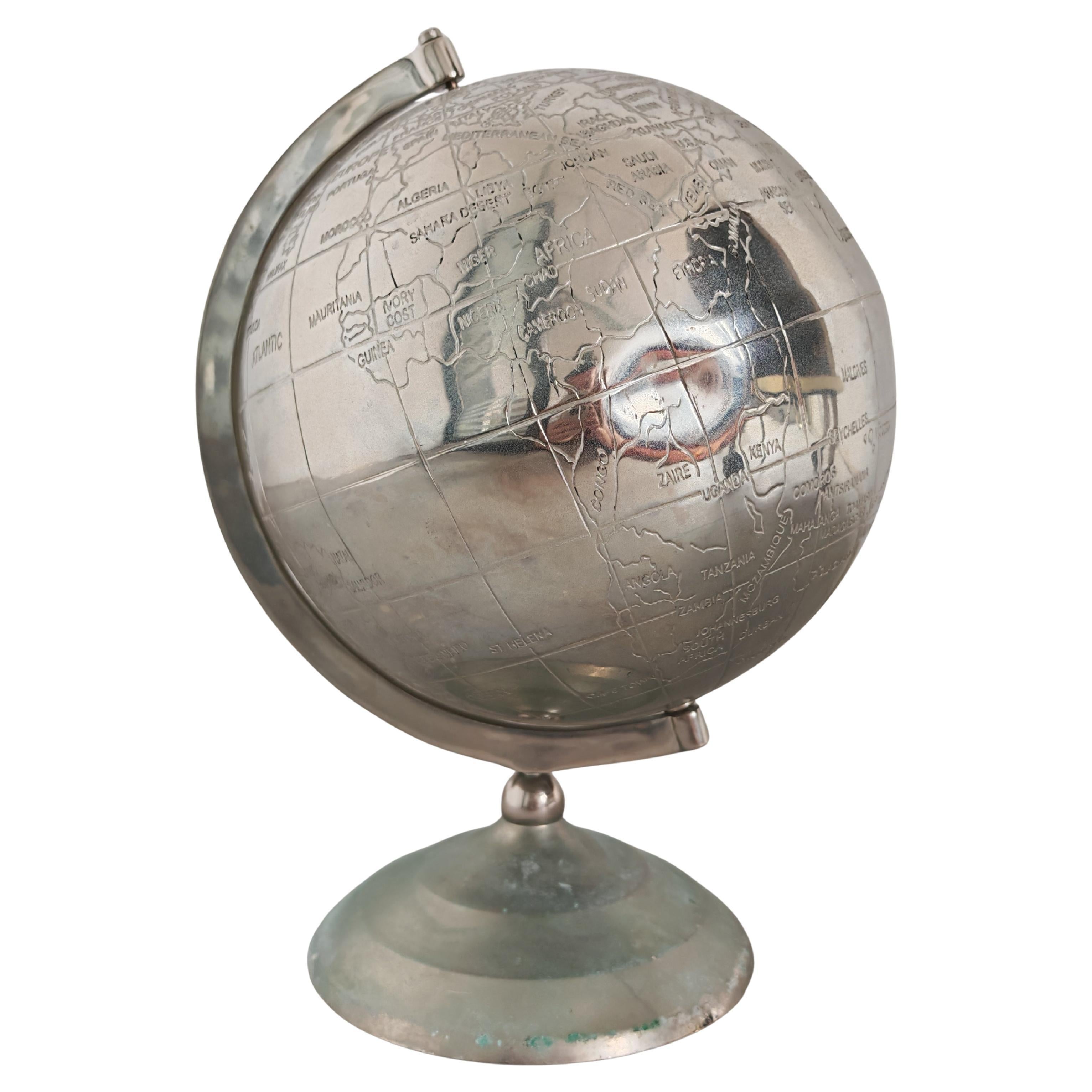 Mappamondo vintage in ottone nichelato, Inghilterra anni '90 in vendita