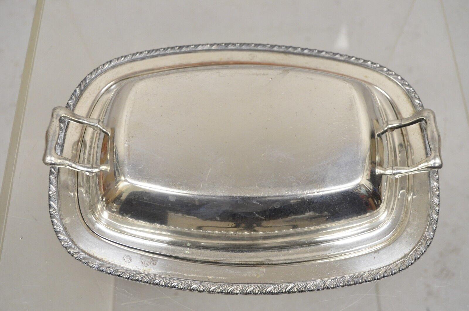 Vintage World Silver on Copper Lidded Vegetable Serving Platter with Handles. Circa Mitte des 20. Jahrhunderts. Abmessungen:  3,75