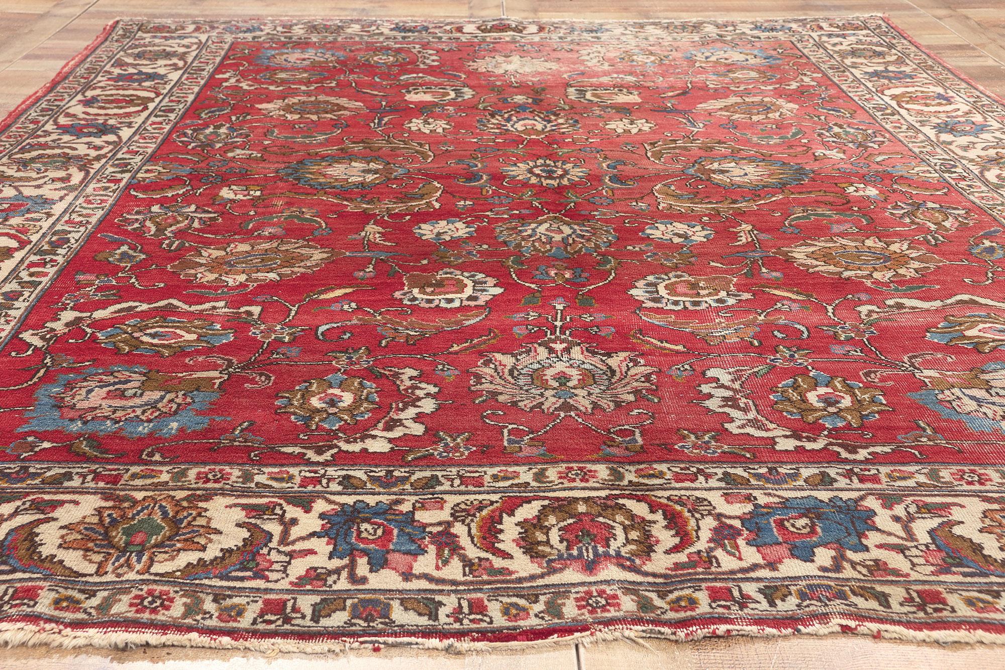 Vintage-Worn Persian Mahal Rug, Laid-Back Luxury Meets Rustic Sensibility For Sale 1