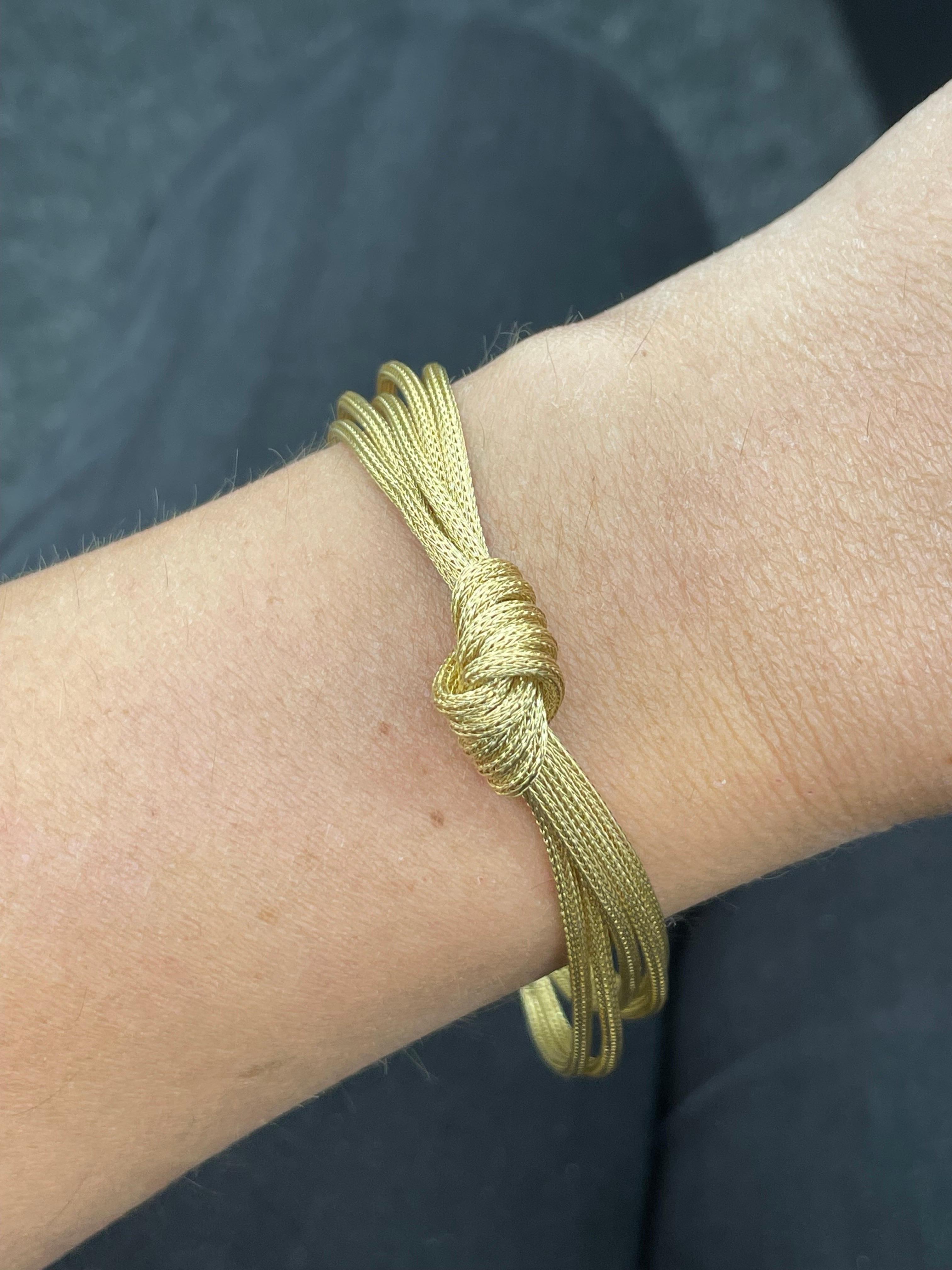 Vintage Woven Knot Multi-Strand-Armband 14,5 Gramm 14 Karat Gelbgold (Zeitgenössisch)