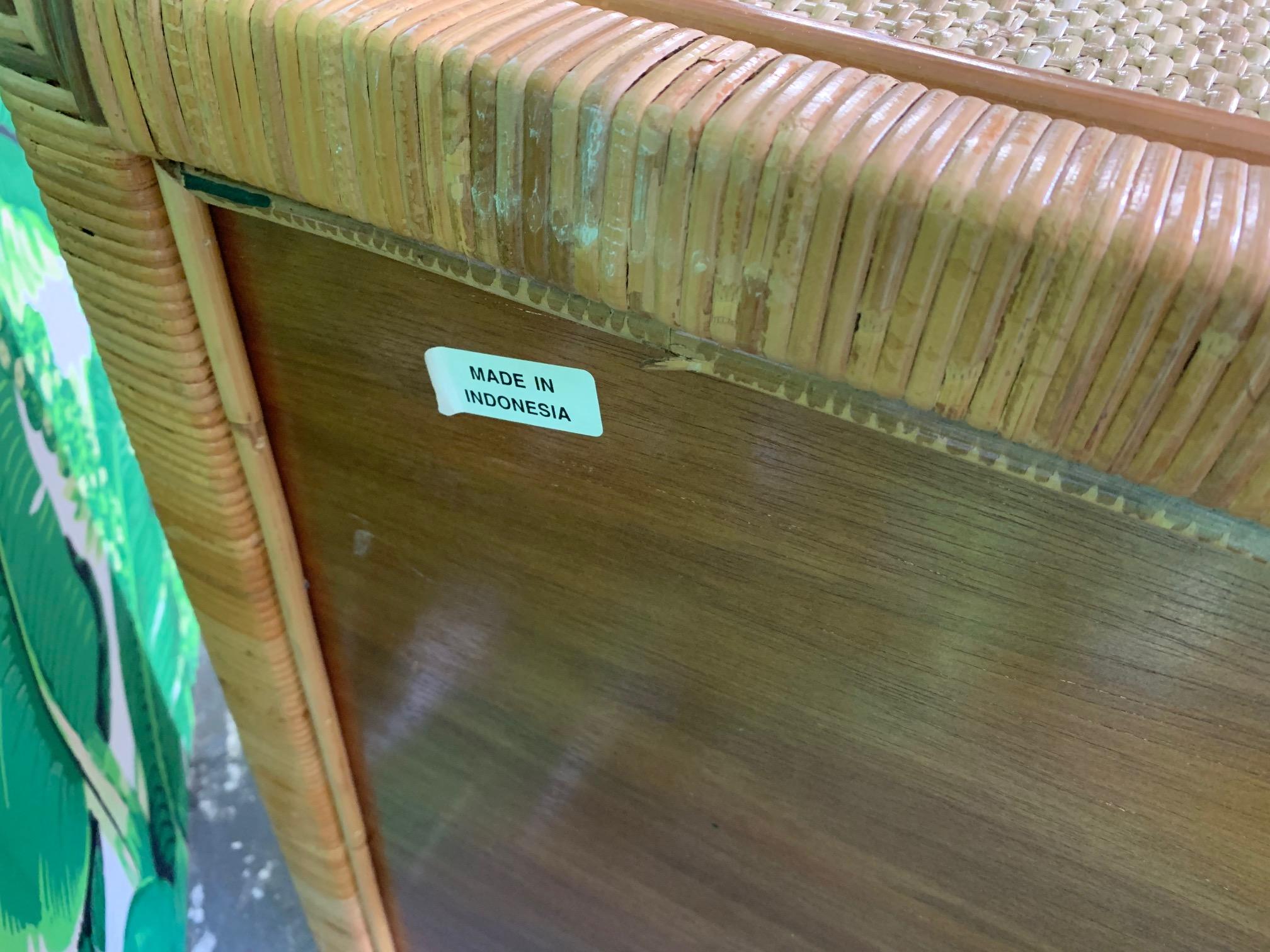 Vintage Woven Rattan Double Dresser In Good Condition In Jacksonville, FL