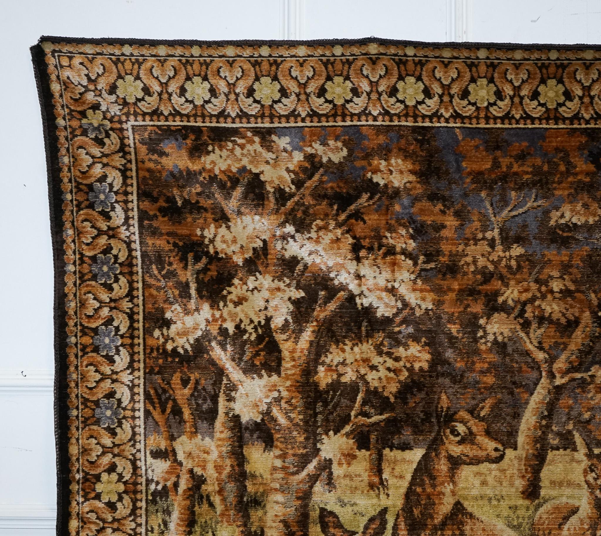 VINTAGE GEWEBTE WANDTAPESTRY WALDSTIERE & HIRSCHSZENE RUSTIC HUNTiNG LODGE (Britisch) im Angebot