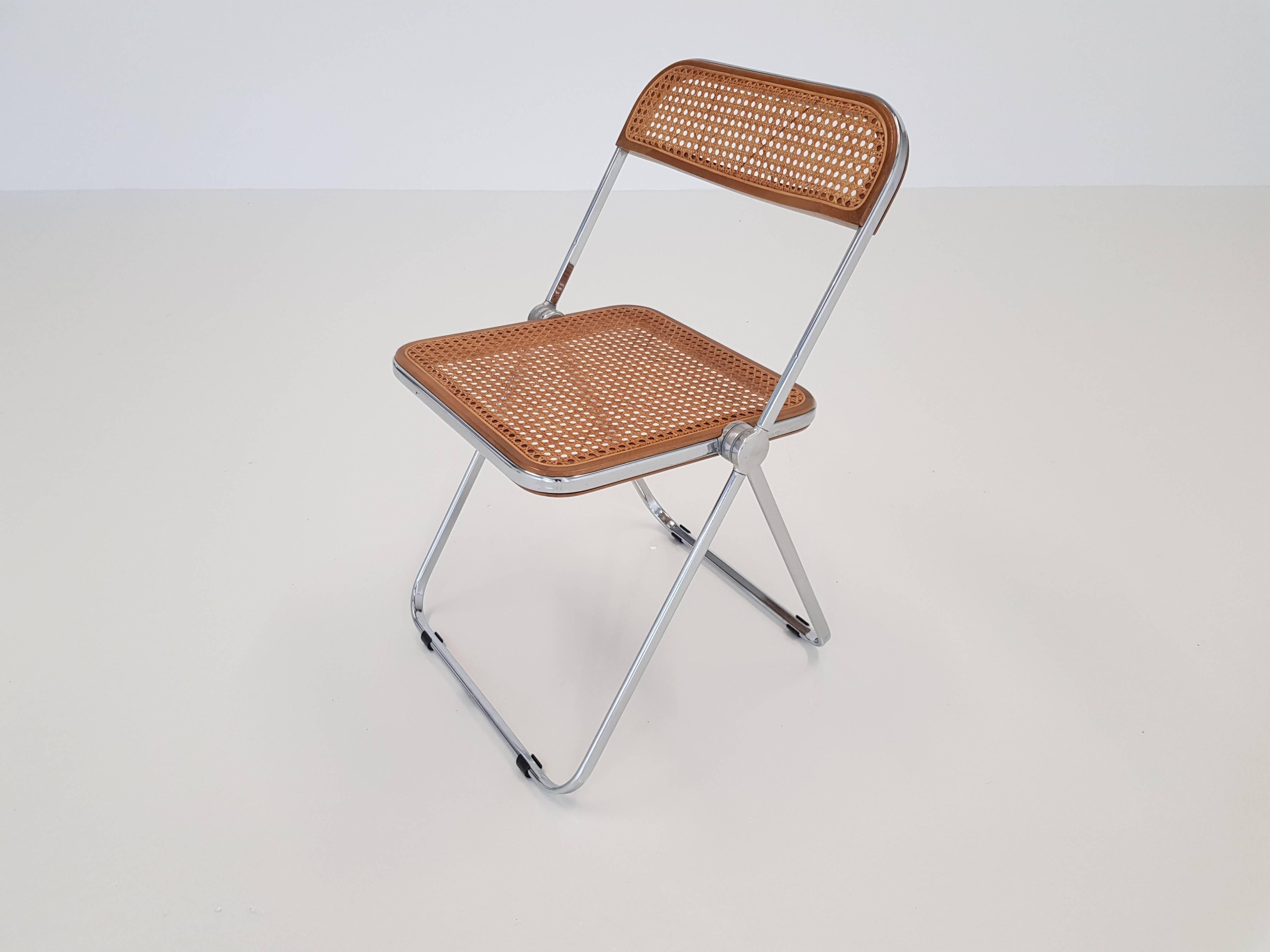plia chairs