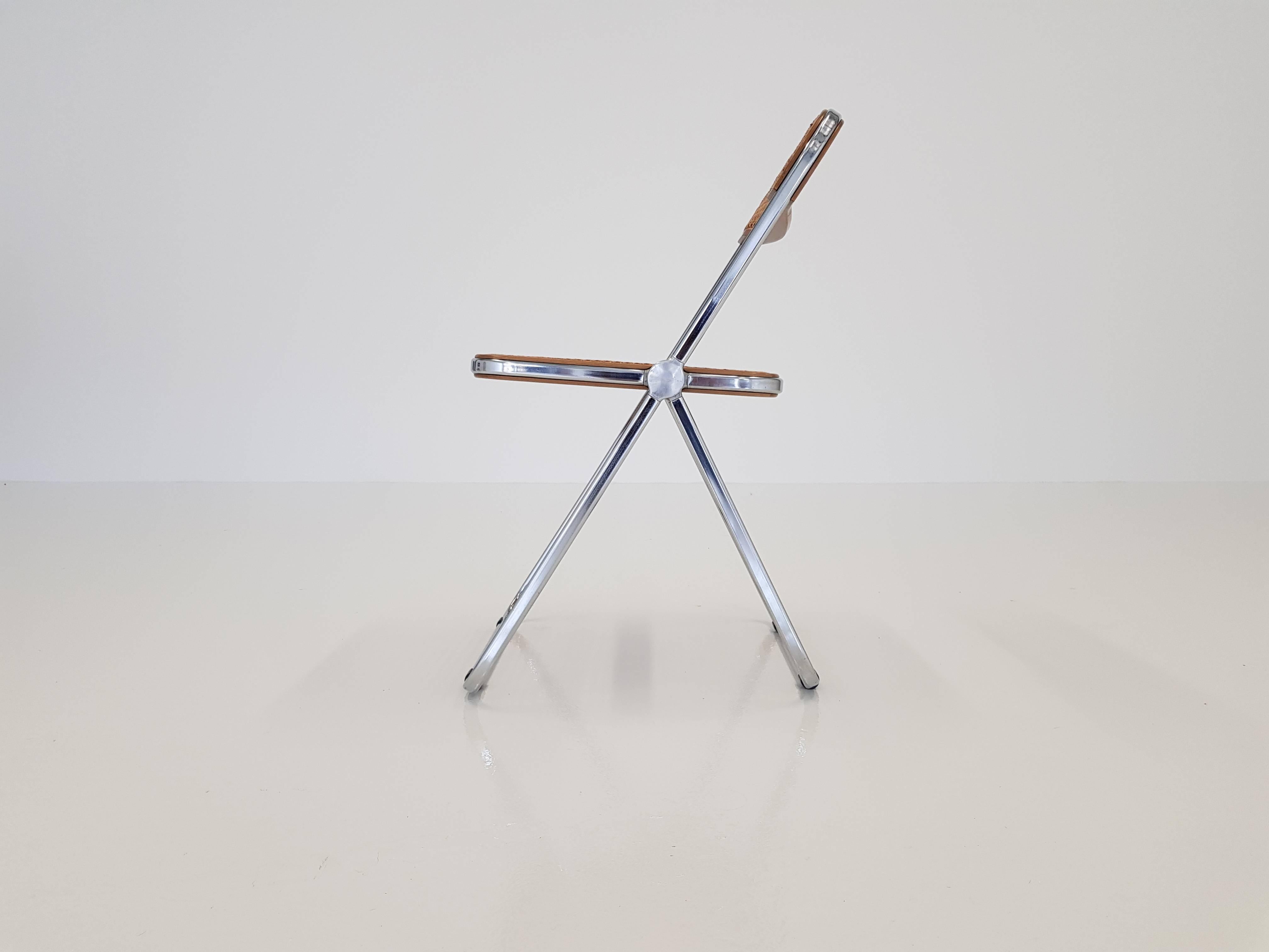 Mid-Century Modern Vintage Woven Wicker and Walnut Giancarlo Piretti for Castelli 'Plia' Chair