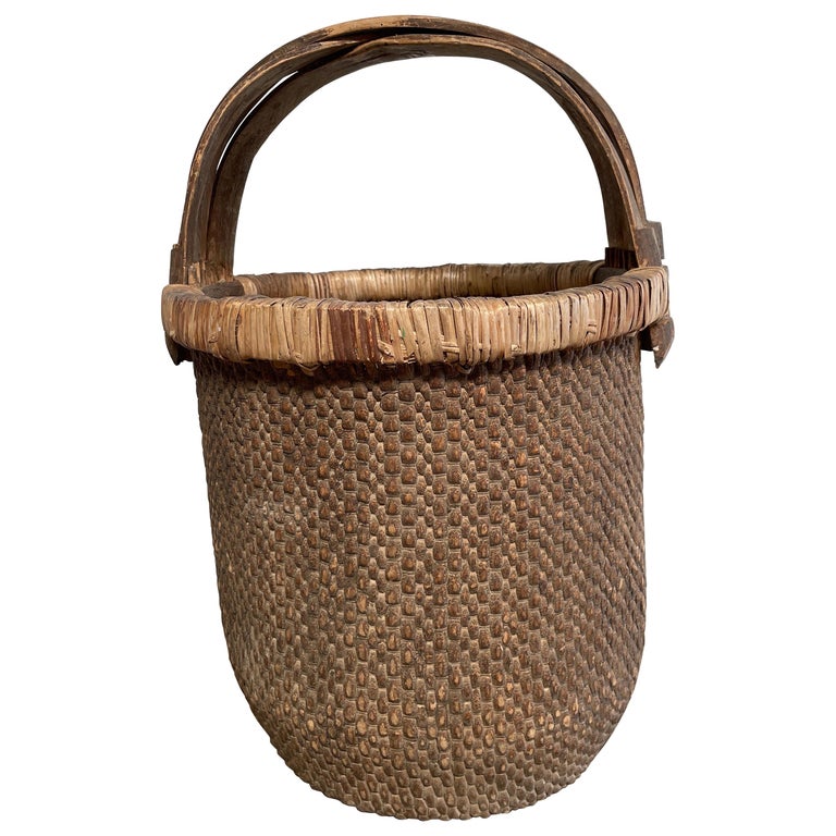 Vintage Woven Wicker Basket with Handle For Sale at 1stDibs wicker
