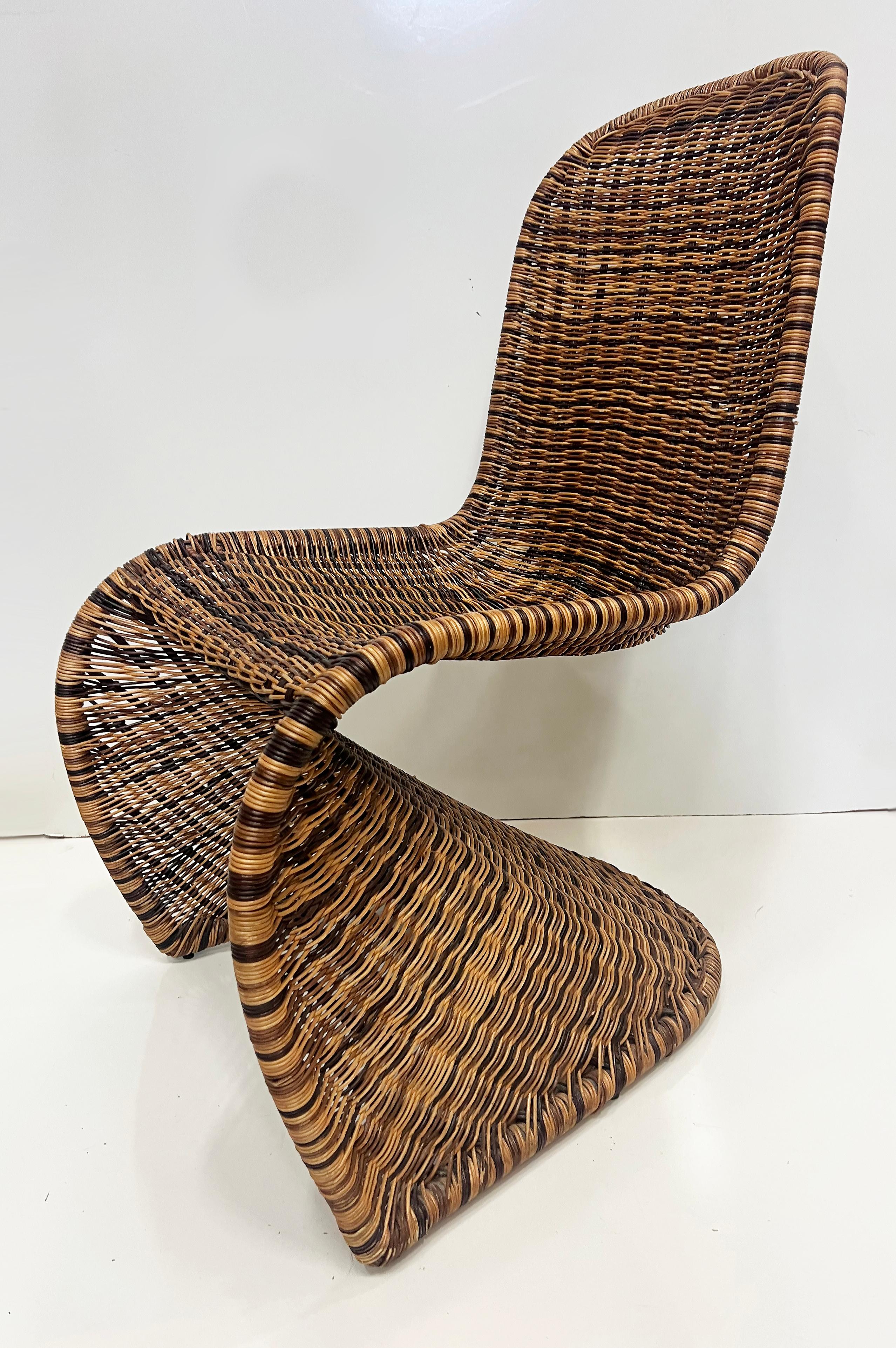 Vintage Woven Wicker Dining Chairs in Verner Panton Form, Set of 4 In Good Condition In Miami, FL