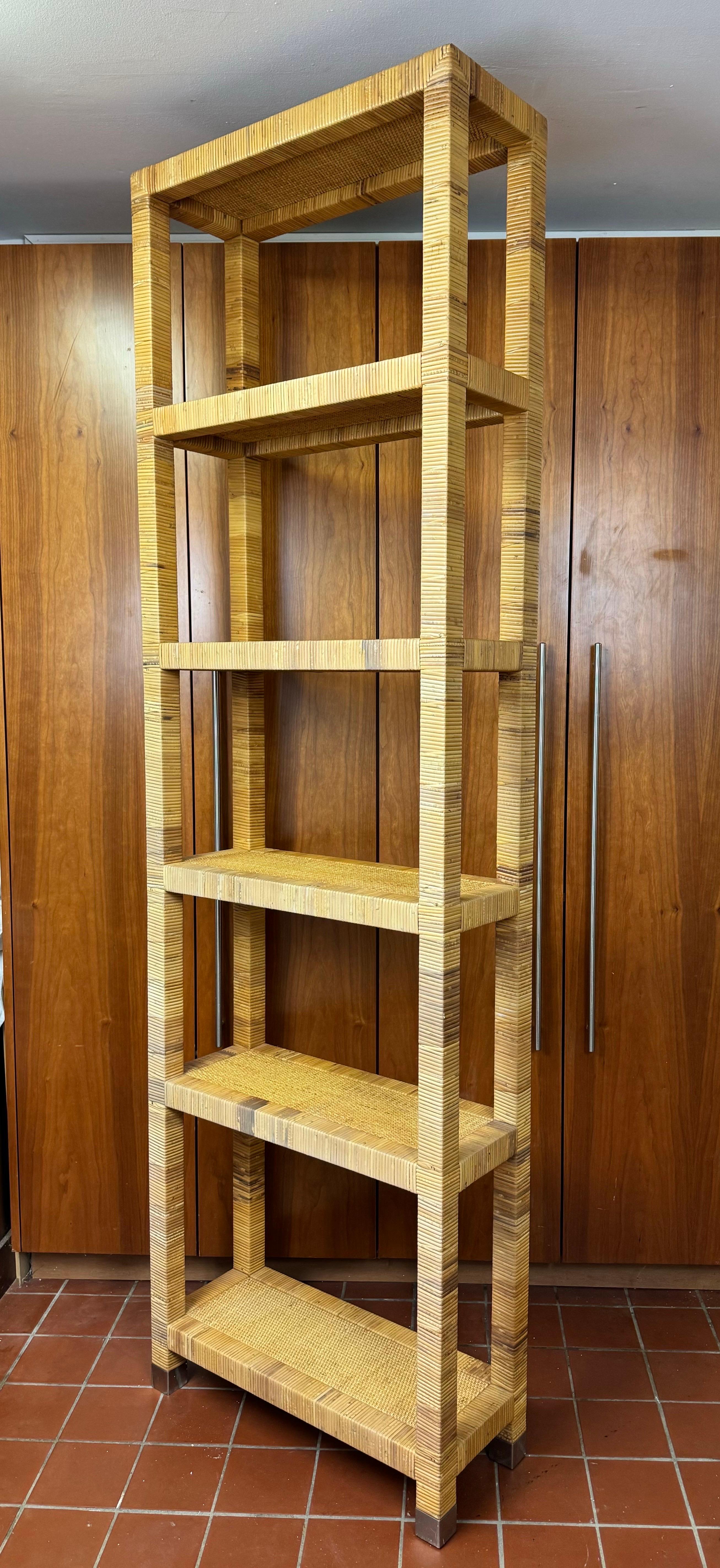 Vintage Woven Wicker Five Tiered Etagere In Good Condition For Sale In Redding, CT