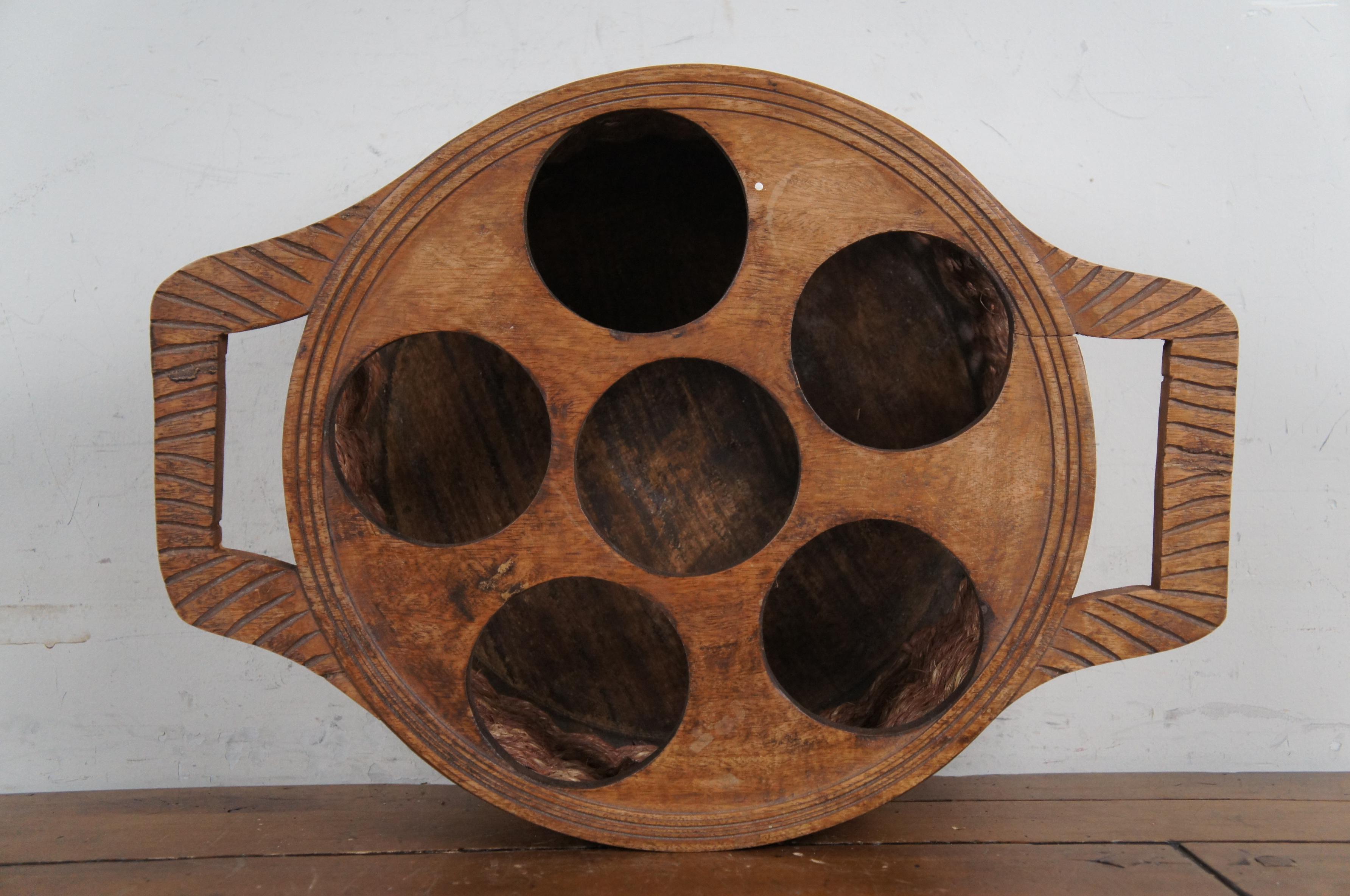 Cesta de mimbre vintage para 6 botellas de vino 19 en venta 1