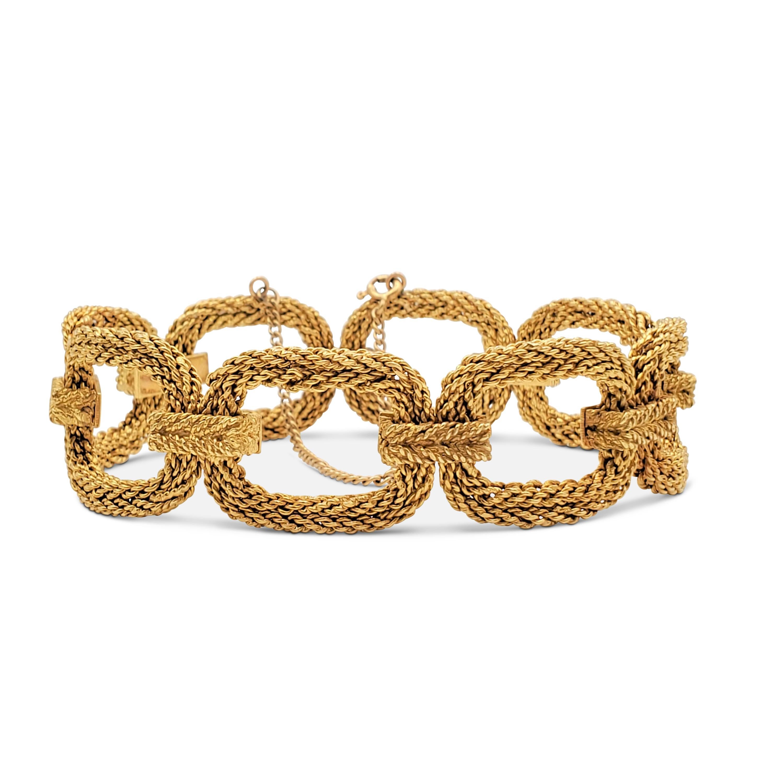 Vintage Woven Yellow Gold Oval Link Bracelet In Excellent Condition In New York, NY