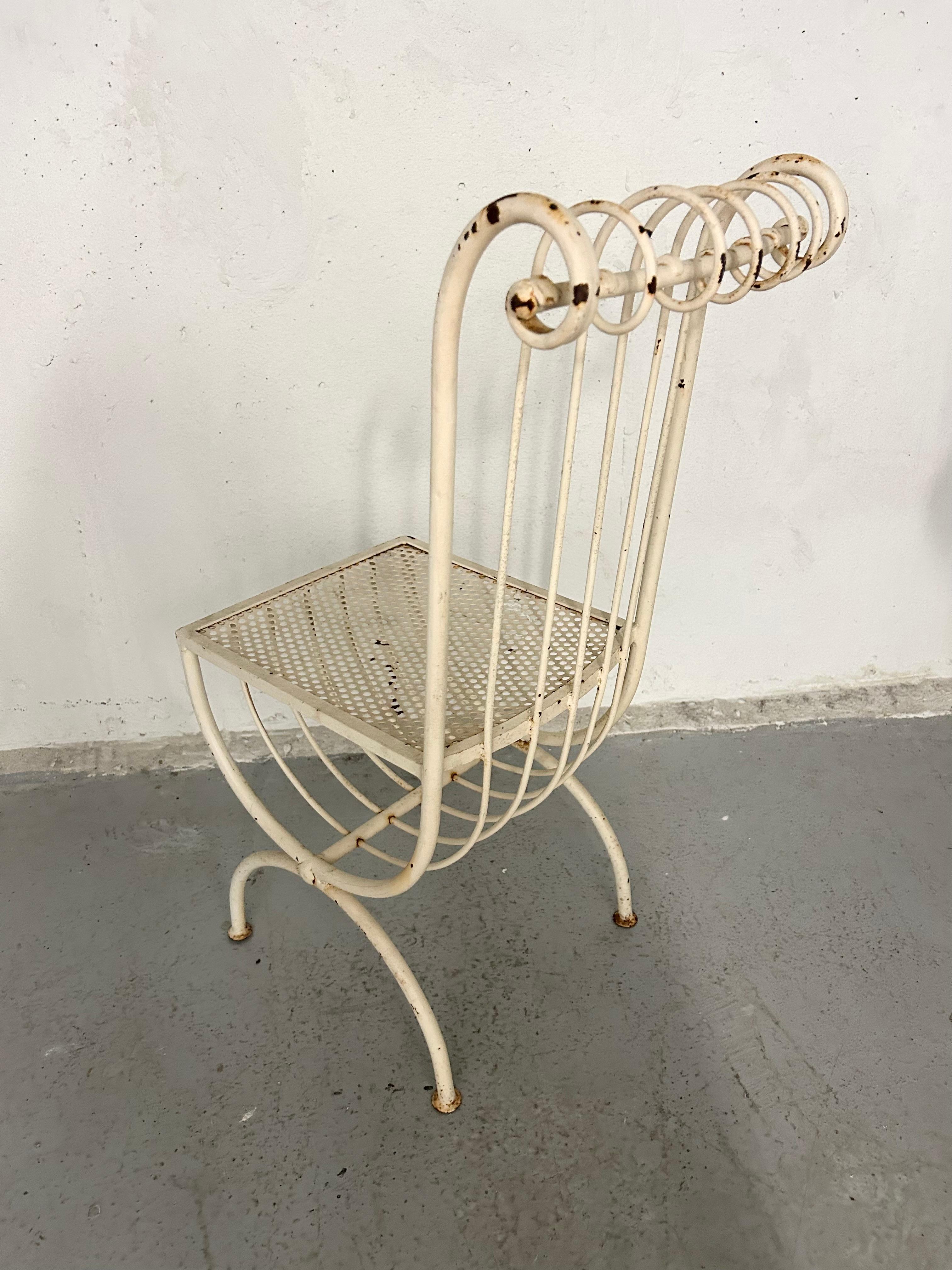 Vintage Wrought Iron Accent Chair In Fair Condition For Sale In Brooklyn, NY
