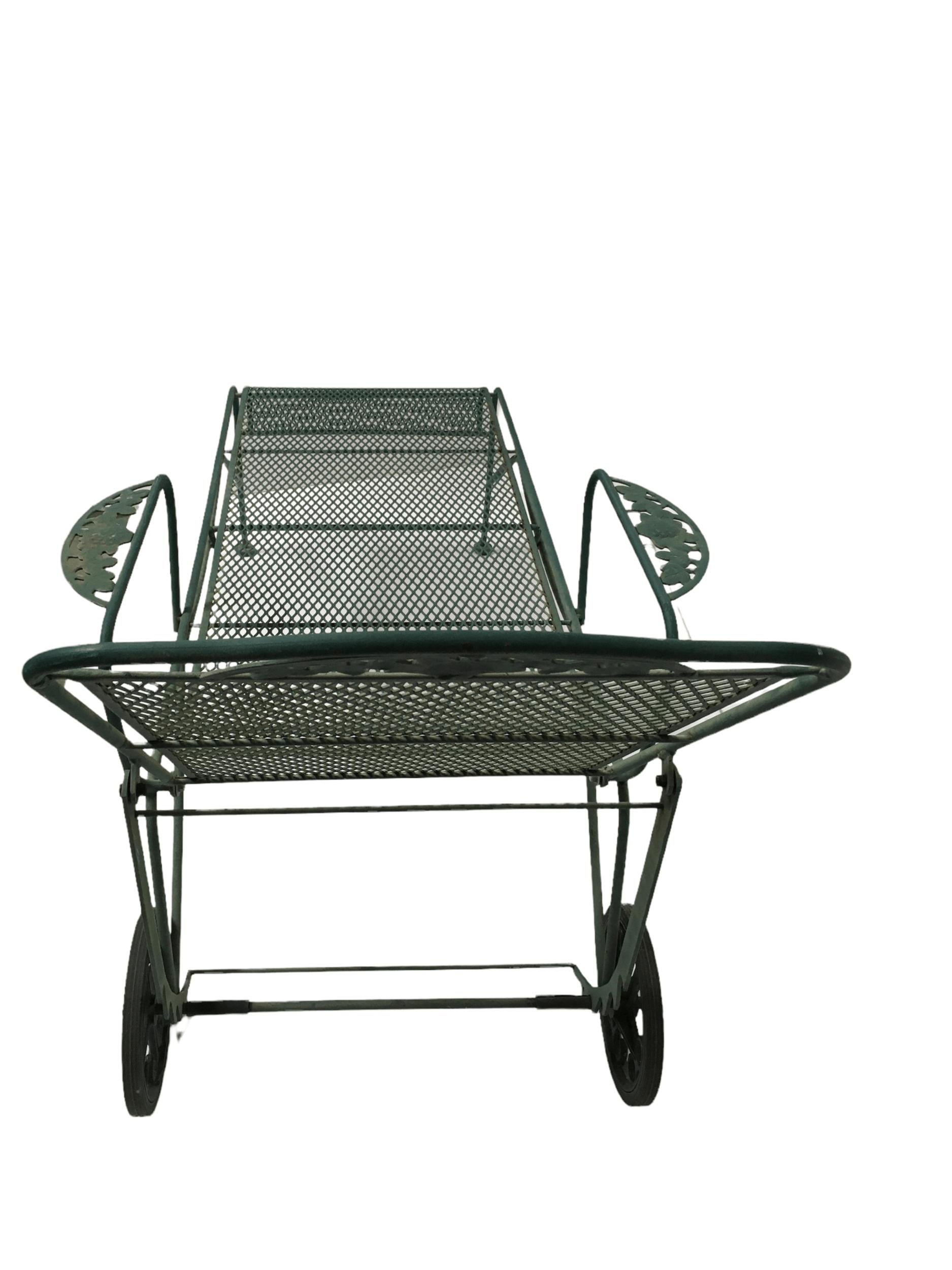 Wrought Iron Chaise Patio/Outdoor Lounger w/ Adjustable Back by Woodard, Pair In Good Condition In Van Nuys, CA