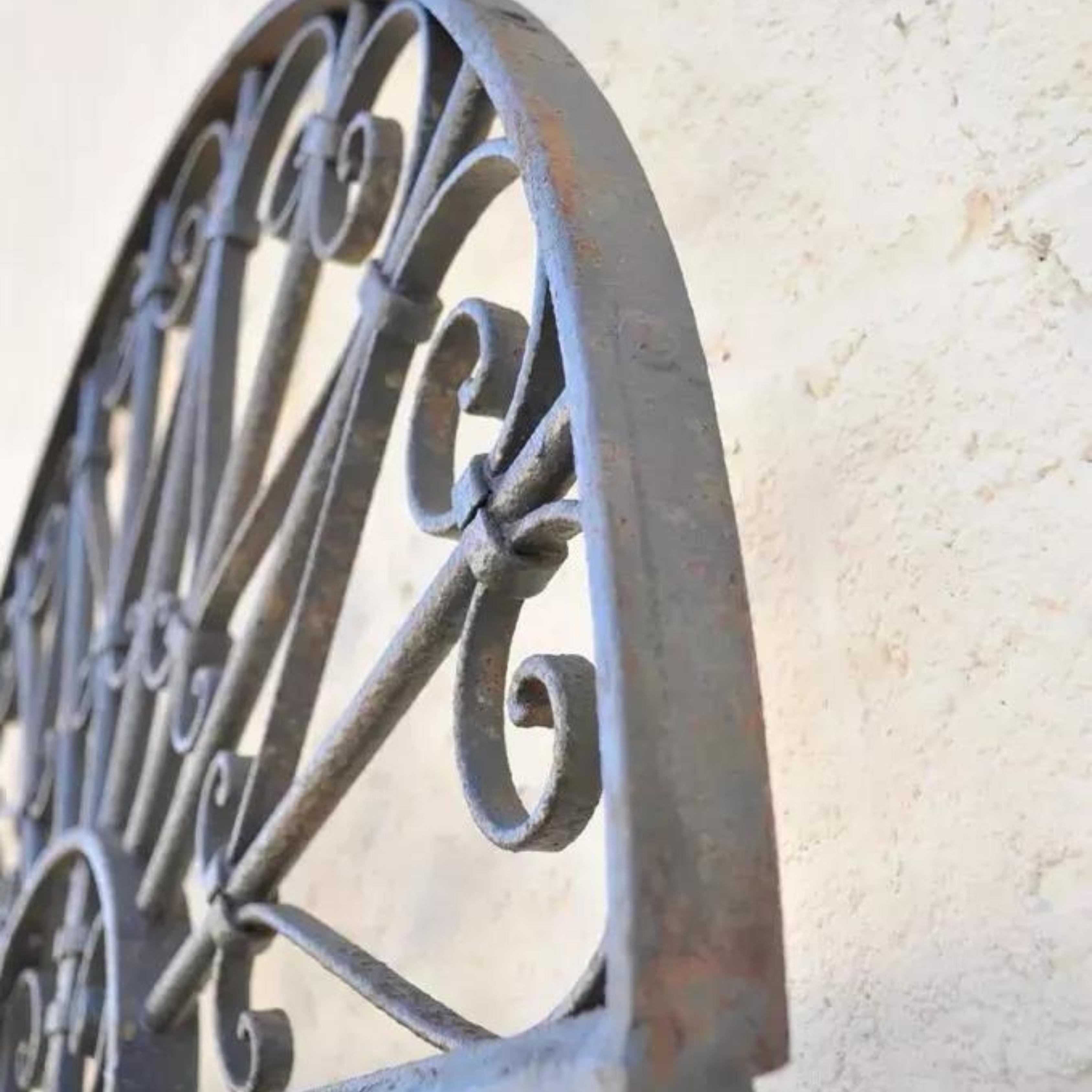 20ième siècle Vintage Arch Top 8' Full Length Mirror Frame Garden Element C en vente
