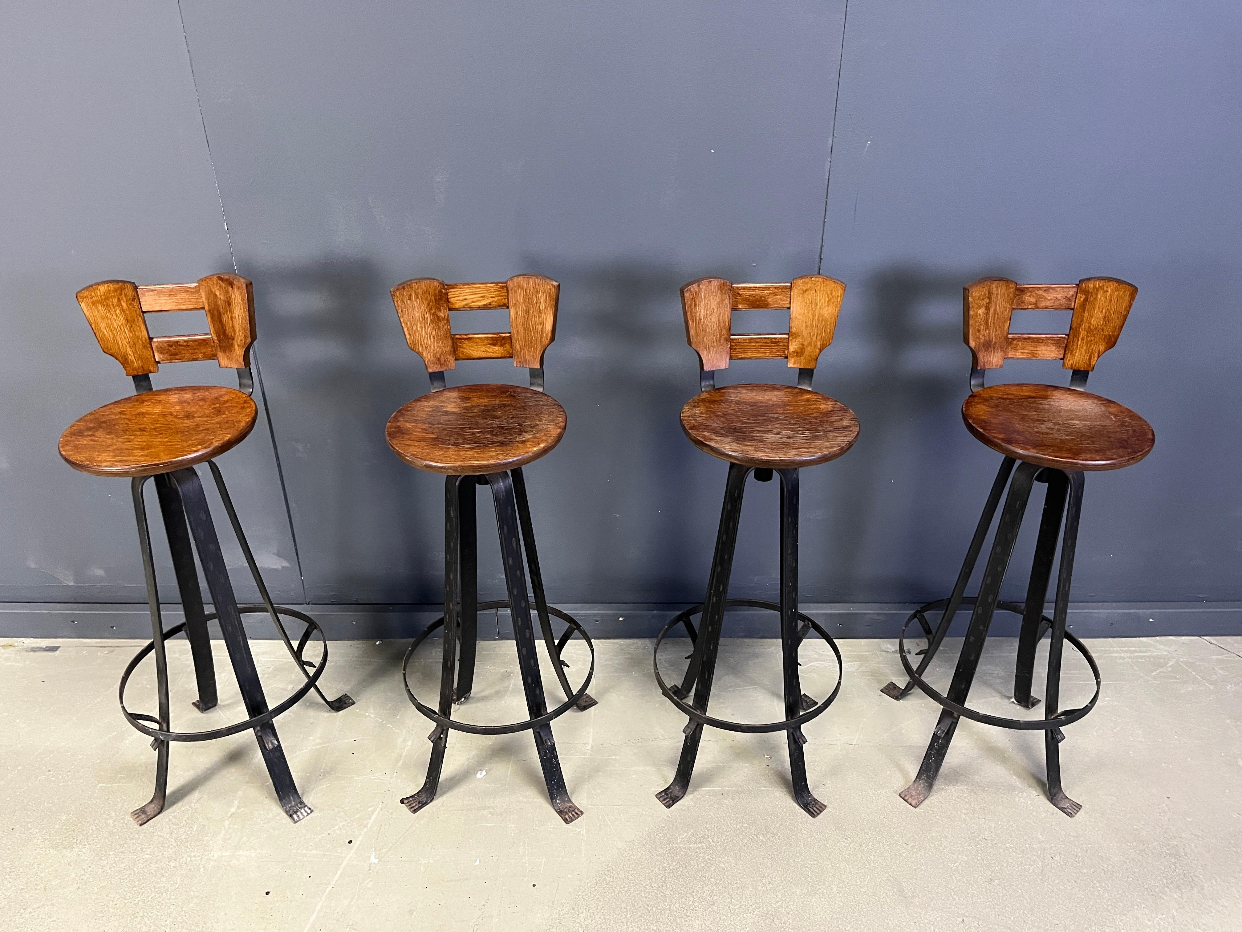 Sgabelli da bar in ferro battuto d'epoca, anni '70 - set di 4 in vendita 3