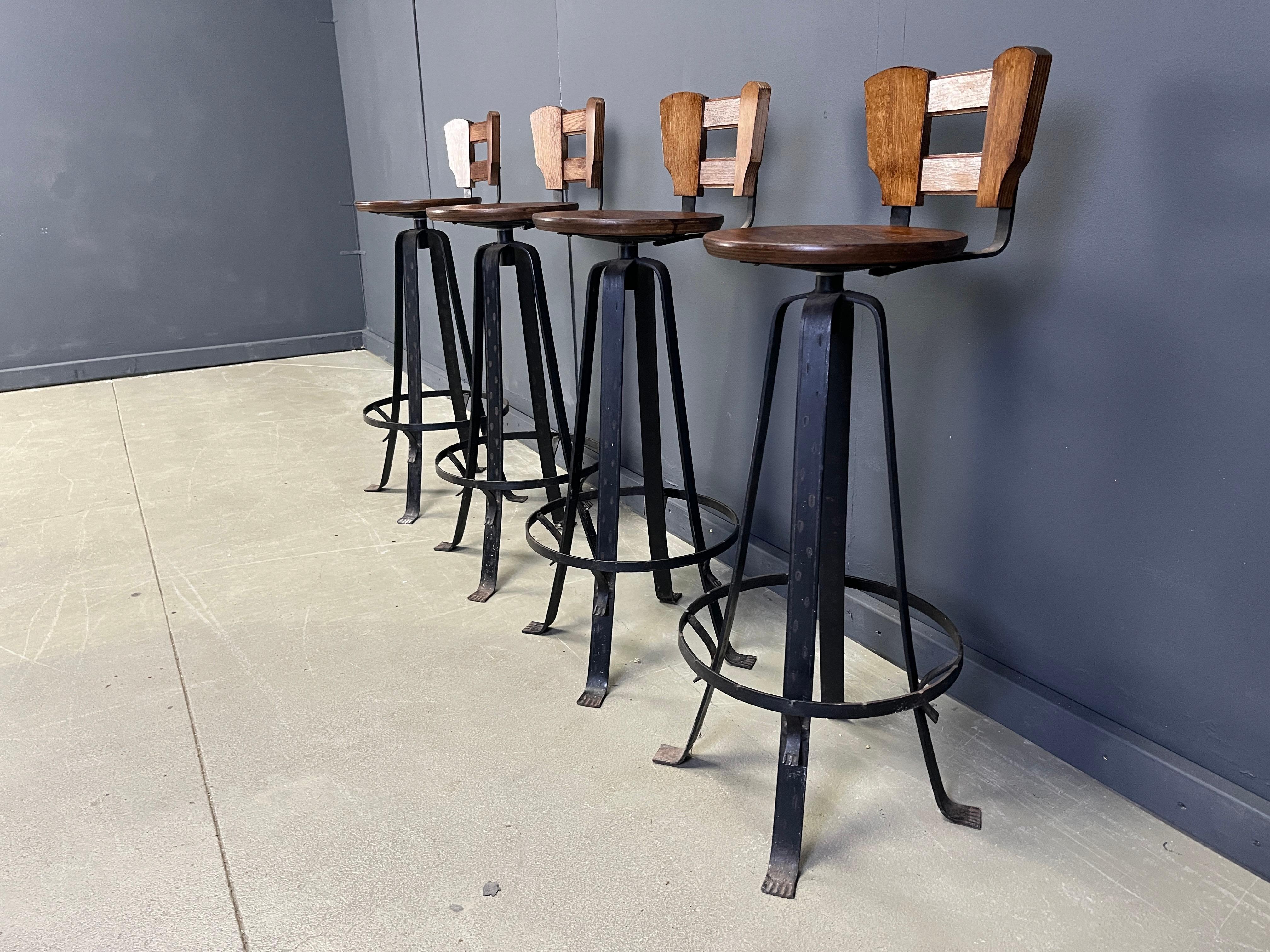 Sgabelli da bar in ferro battuto d'epoca, anni '70 - set di 4 in vendita 2