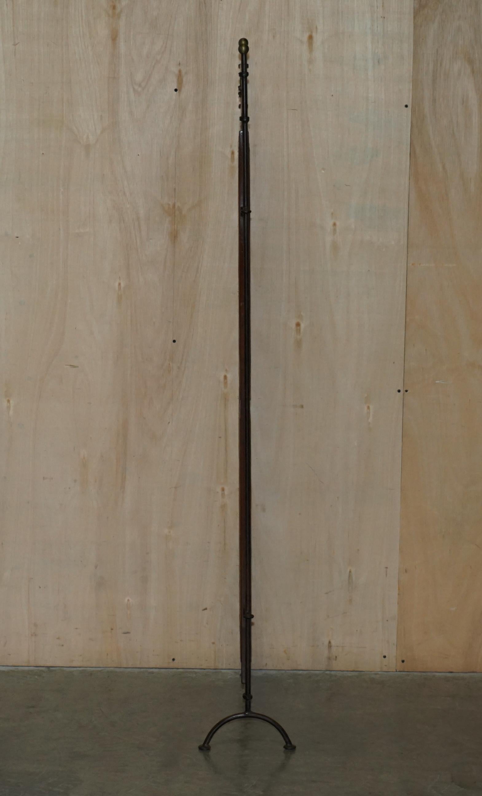 Vintage Wrought Iron, Bergere & Hardwood Triple Panel Room Divider For Sale 10