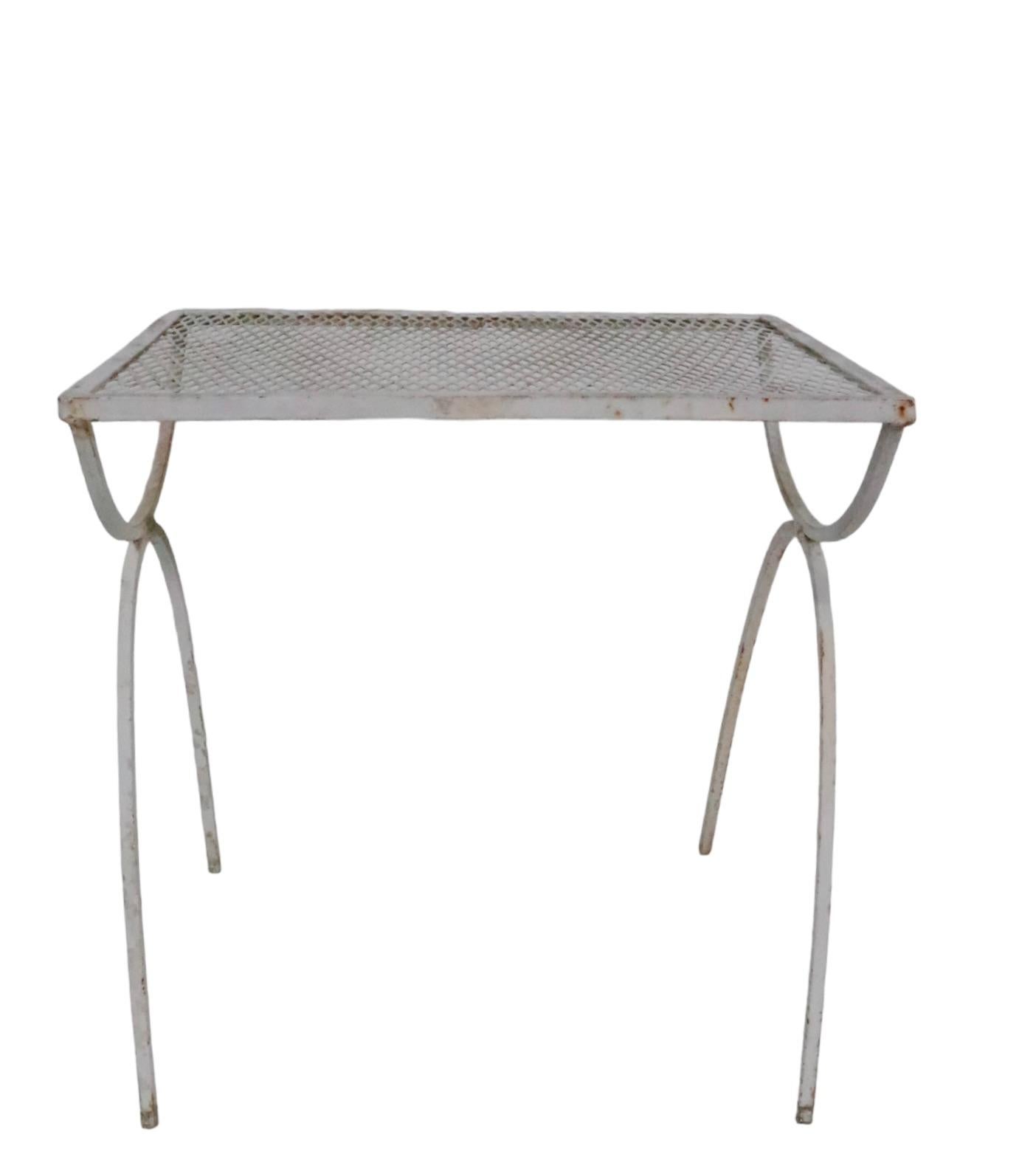 Vintage Wrought Iron Garden Poolside Patio Table by Tempestini for Salterini  For Sale 1