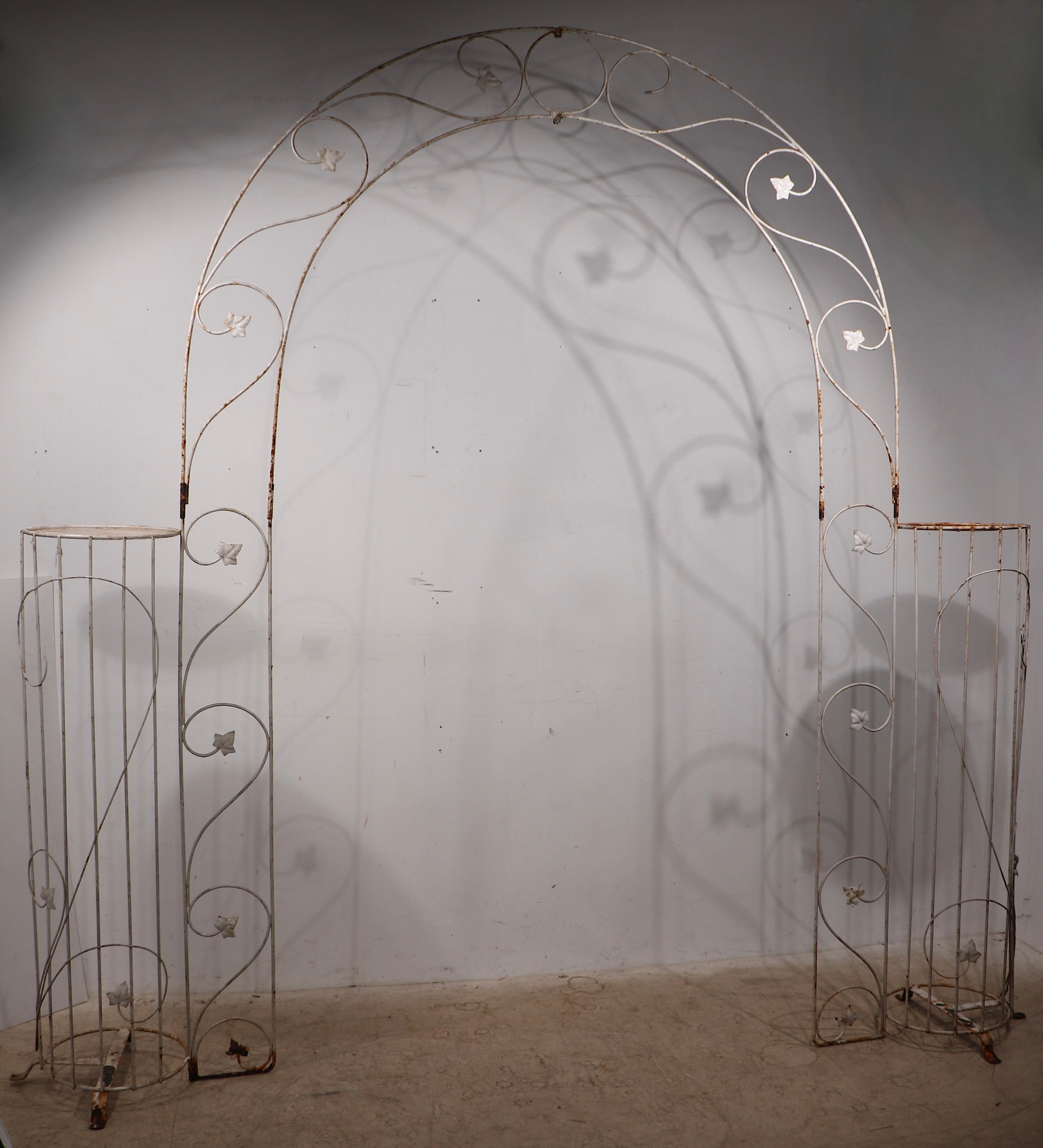 Arco de boda de hierro forjado vintage en venta 3