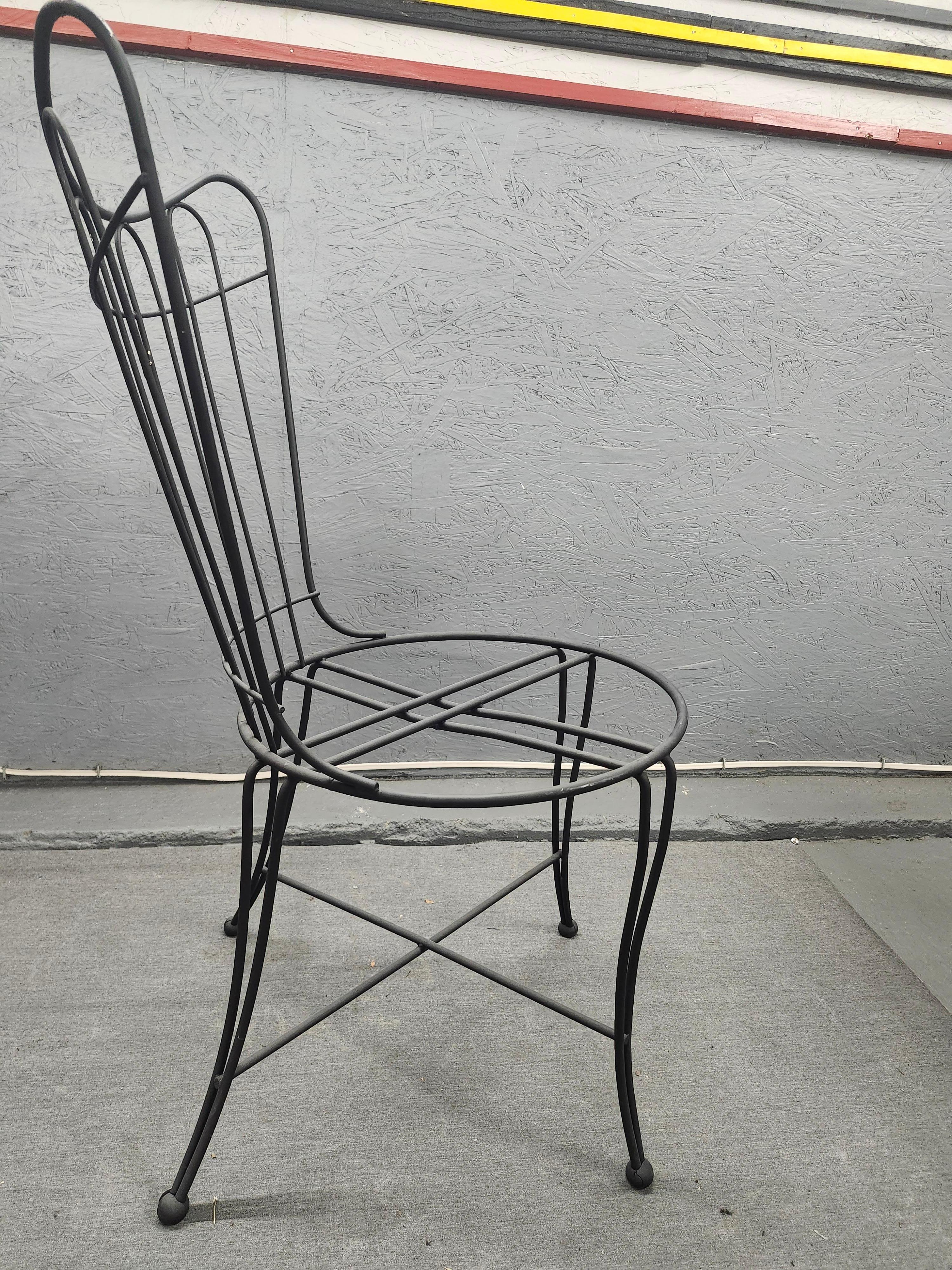 Vintage Wrought Iron Homecrest Patio Chairs-A set of 6 For Sale 1