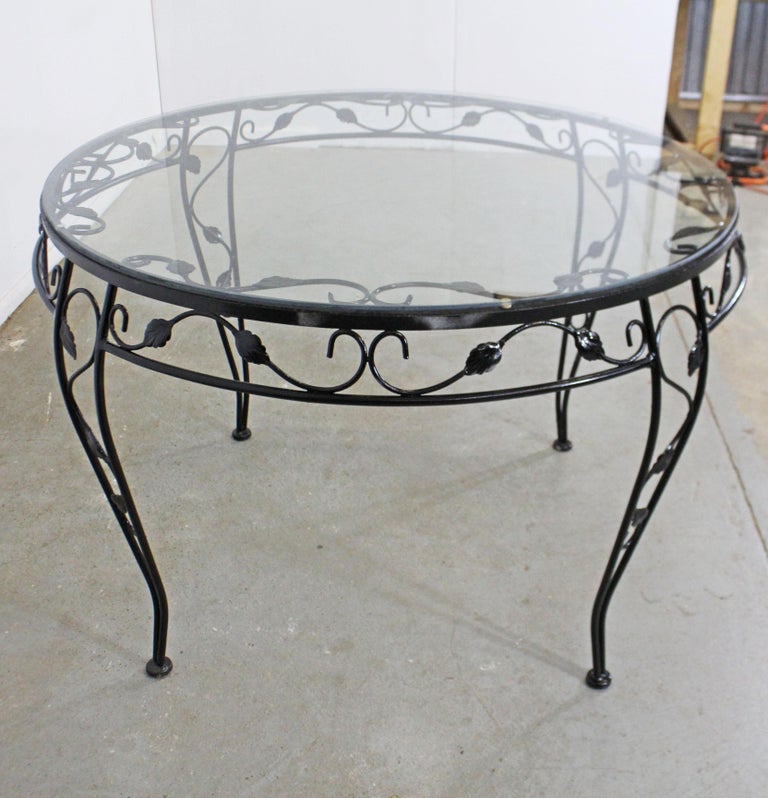 Vintage Wrought Iron Meadowcraft Iron Outdoor Patio Round Dining Table