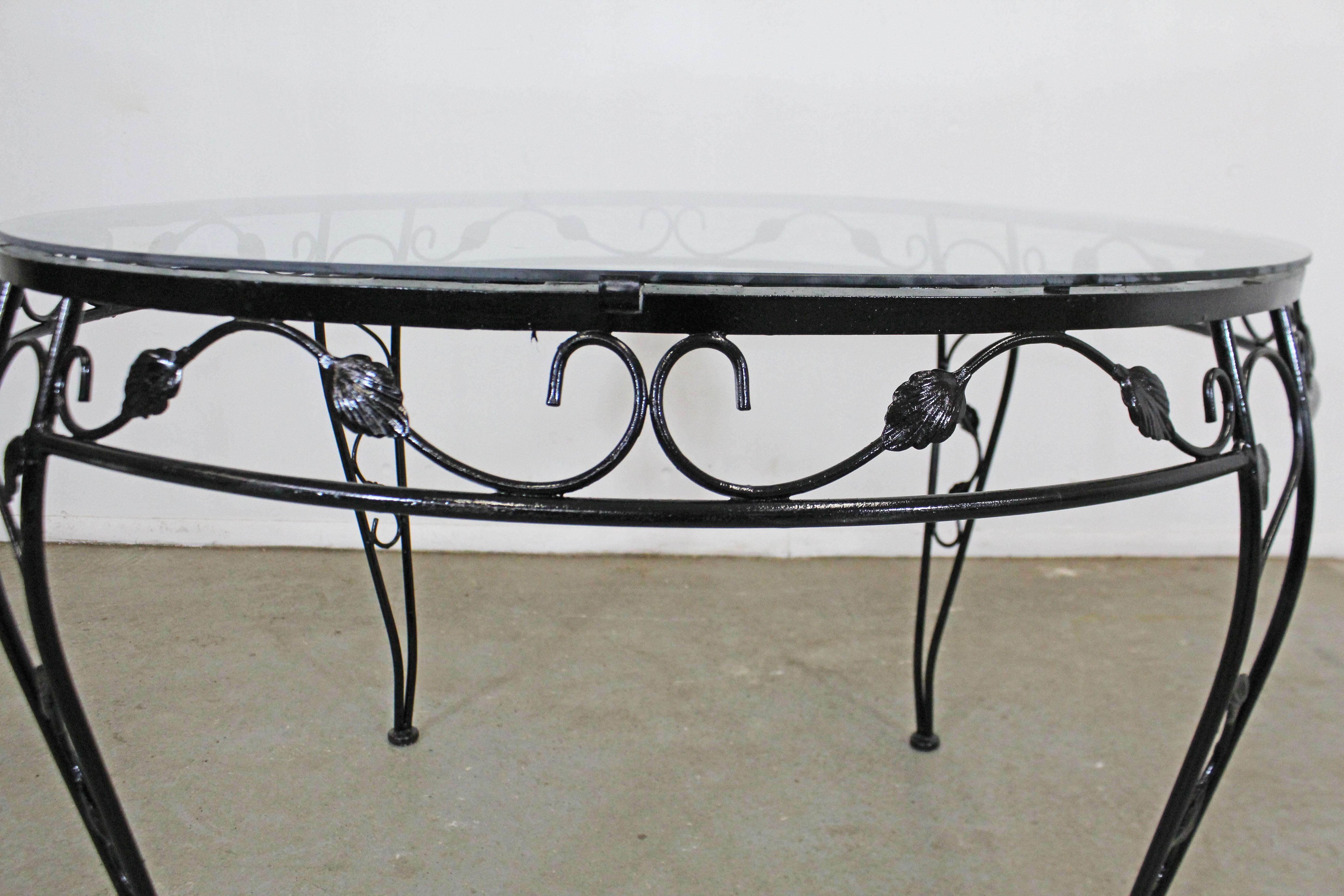 American Vintage Wrought Iron Meadowcraft Iron Outdoor Patio Round Dining Table