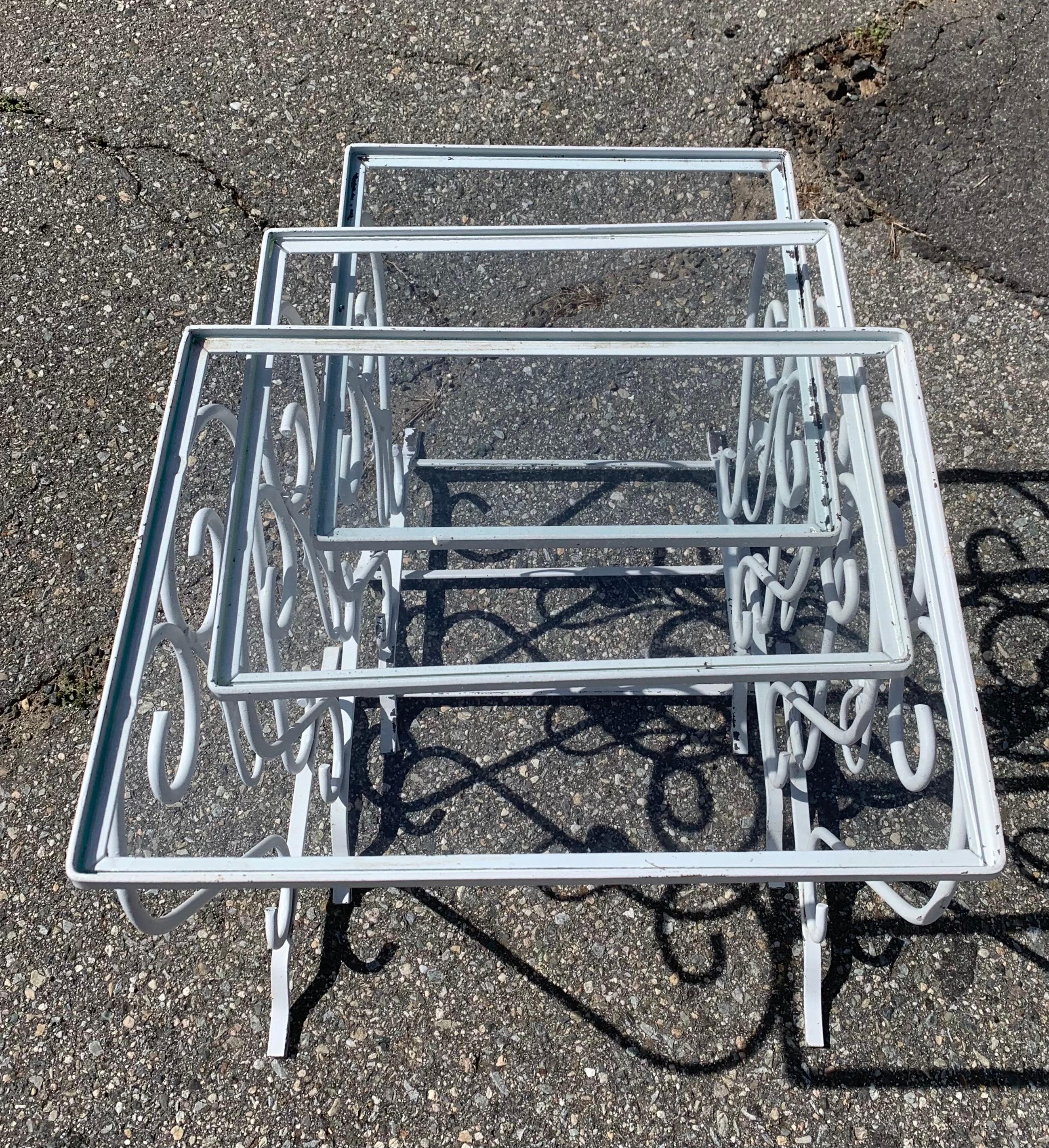 Vintage Wrought Iron Nesting Tables In Good Condition In Cumberland, RI