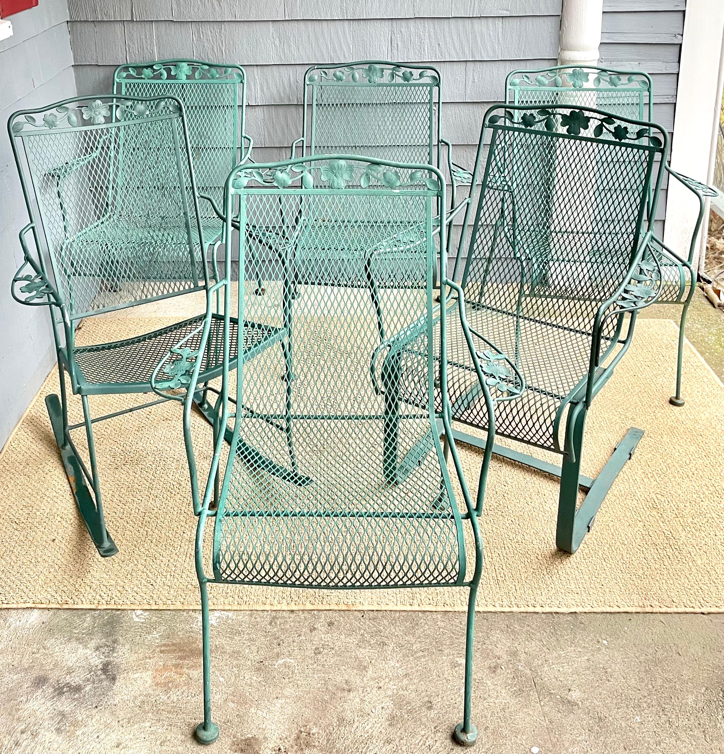 Vintage Wrought Iron Outdoor Patio Chairs Set of 6 For Sale 2