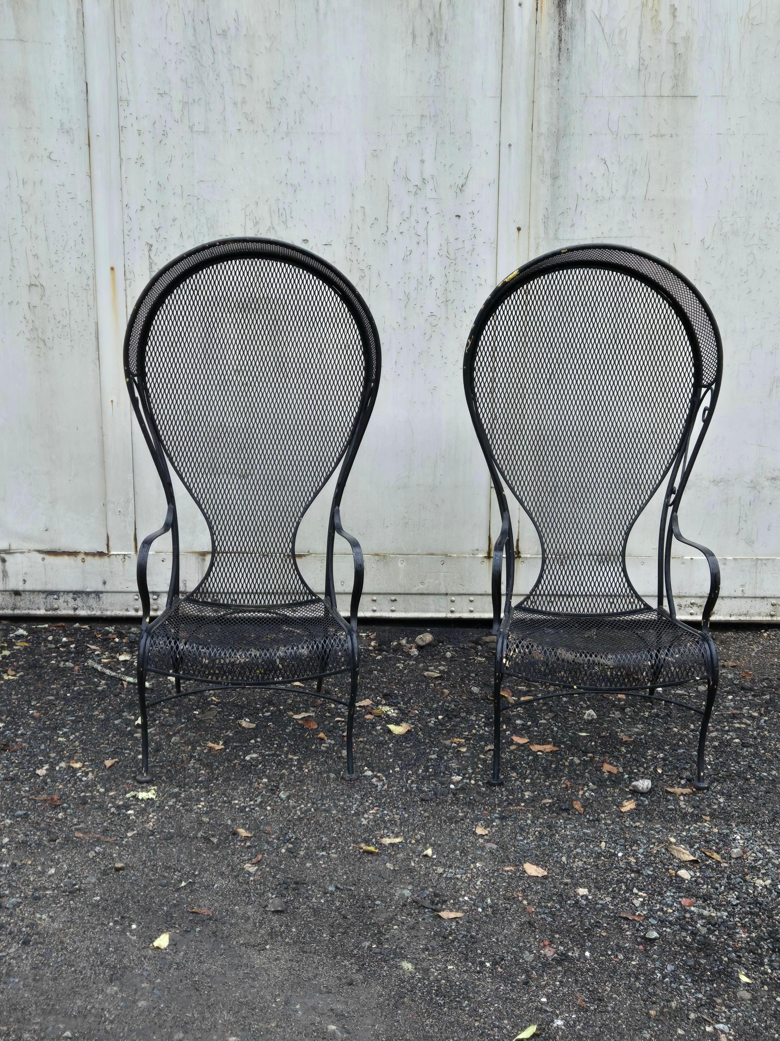 Mid-Century Modern Vintage Wrought Iron Outdoor Patio Seating For Sale